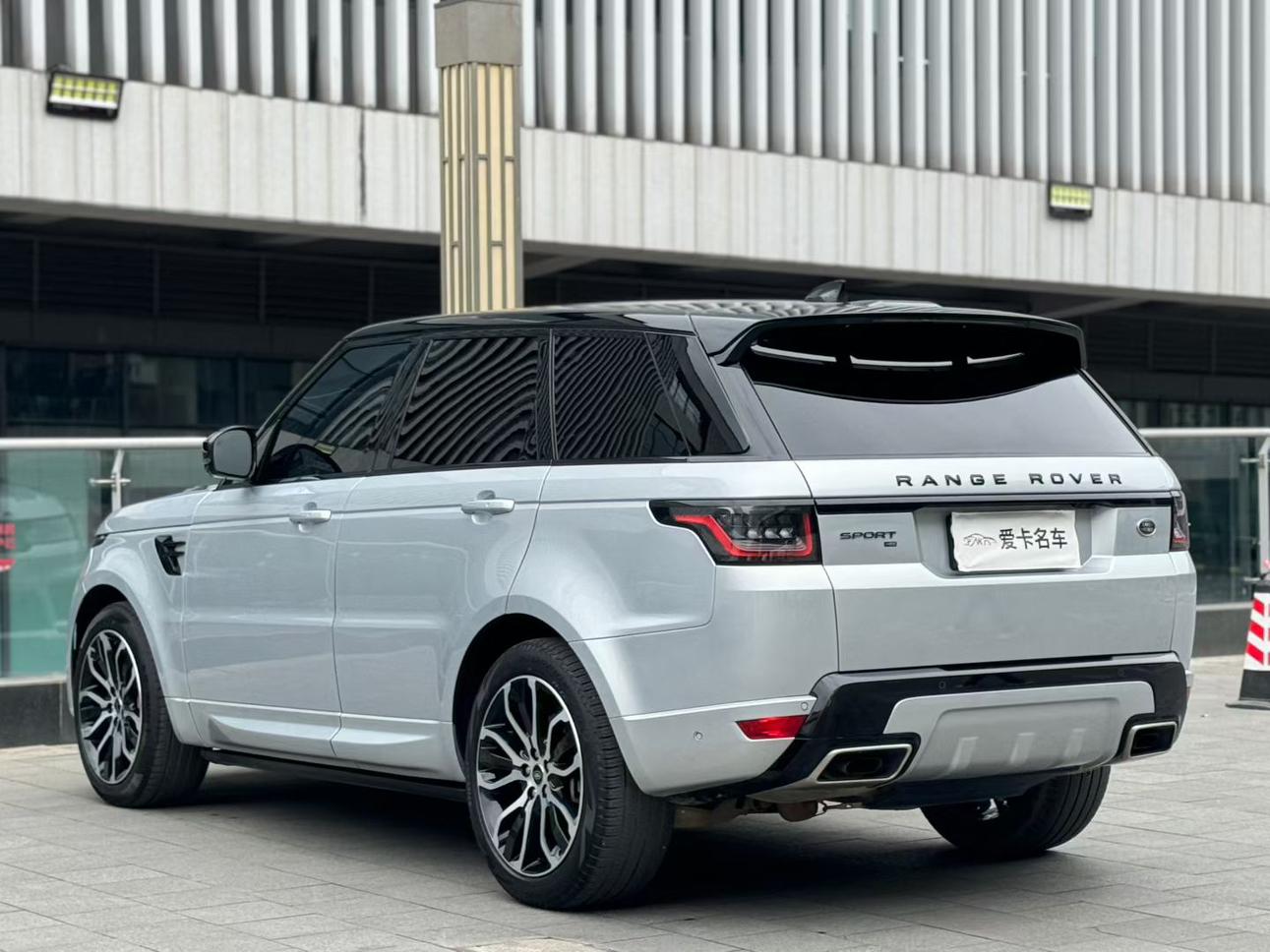 Land Rover Range Rover Sport 2022 thumb 2