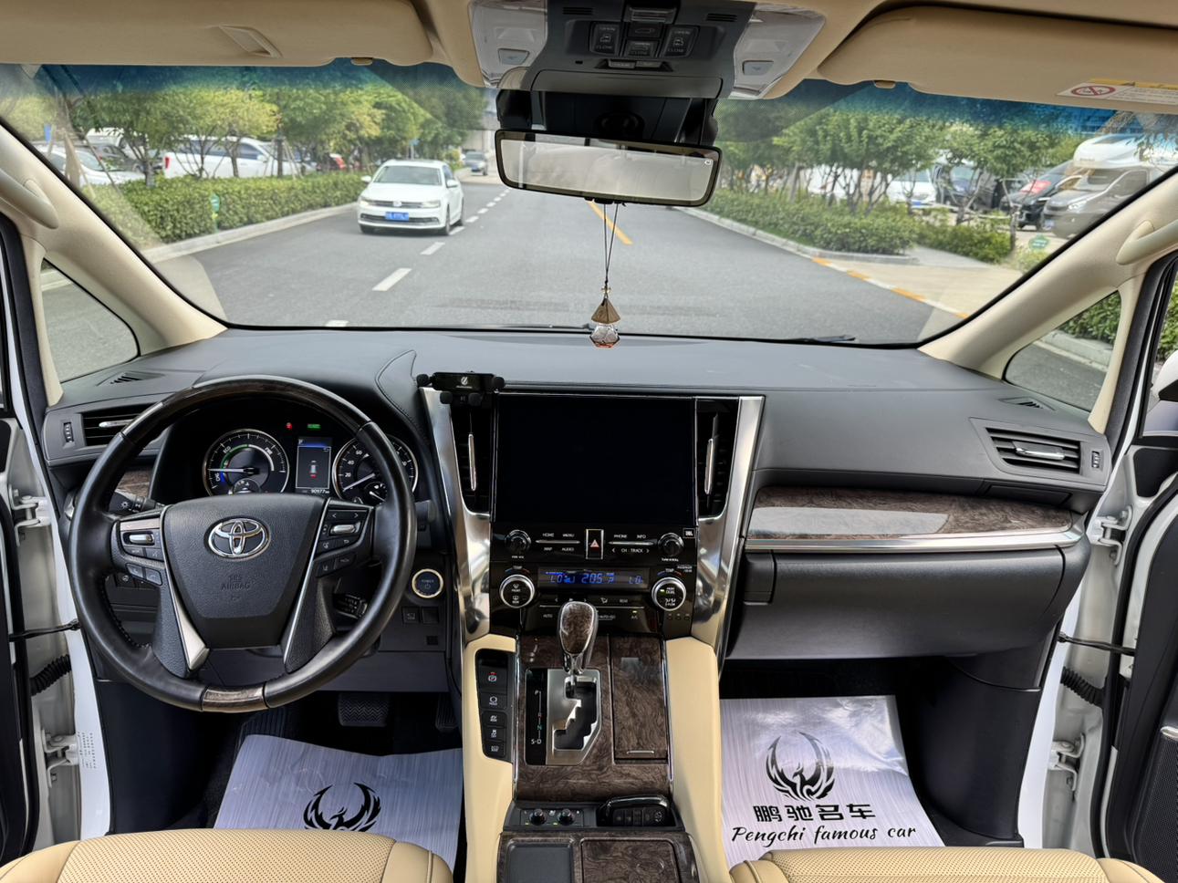 Toyota Alphard 2021 thumb 6