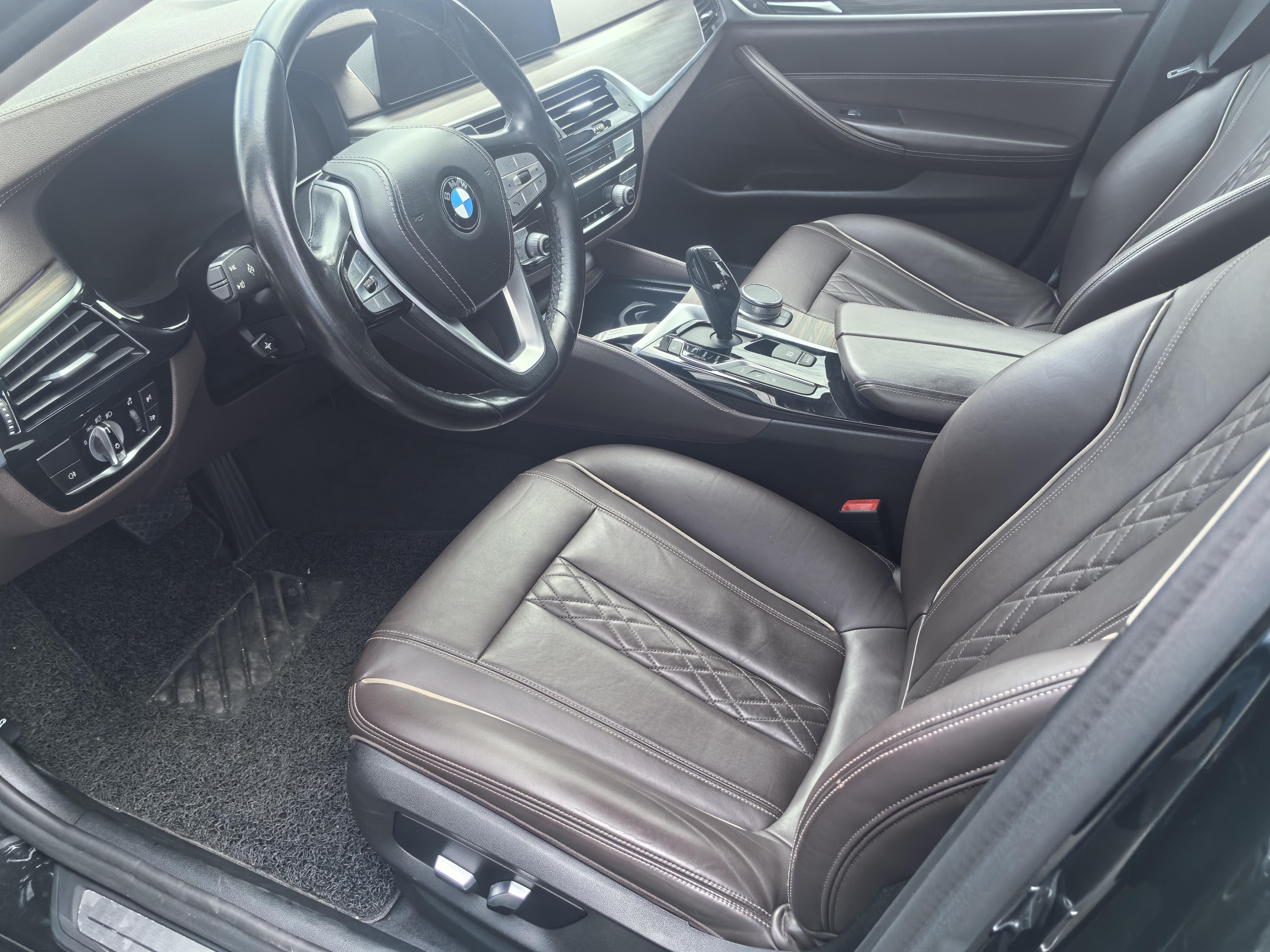 BMW 5 серии 2020 thumb 8