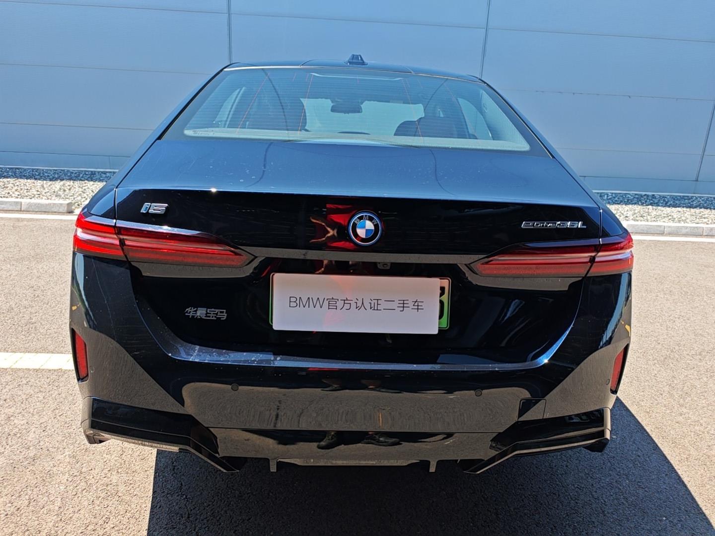 BMW i5 2025 thumb 11
