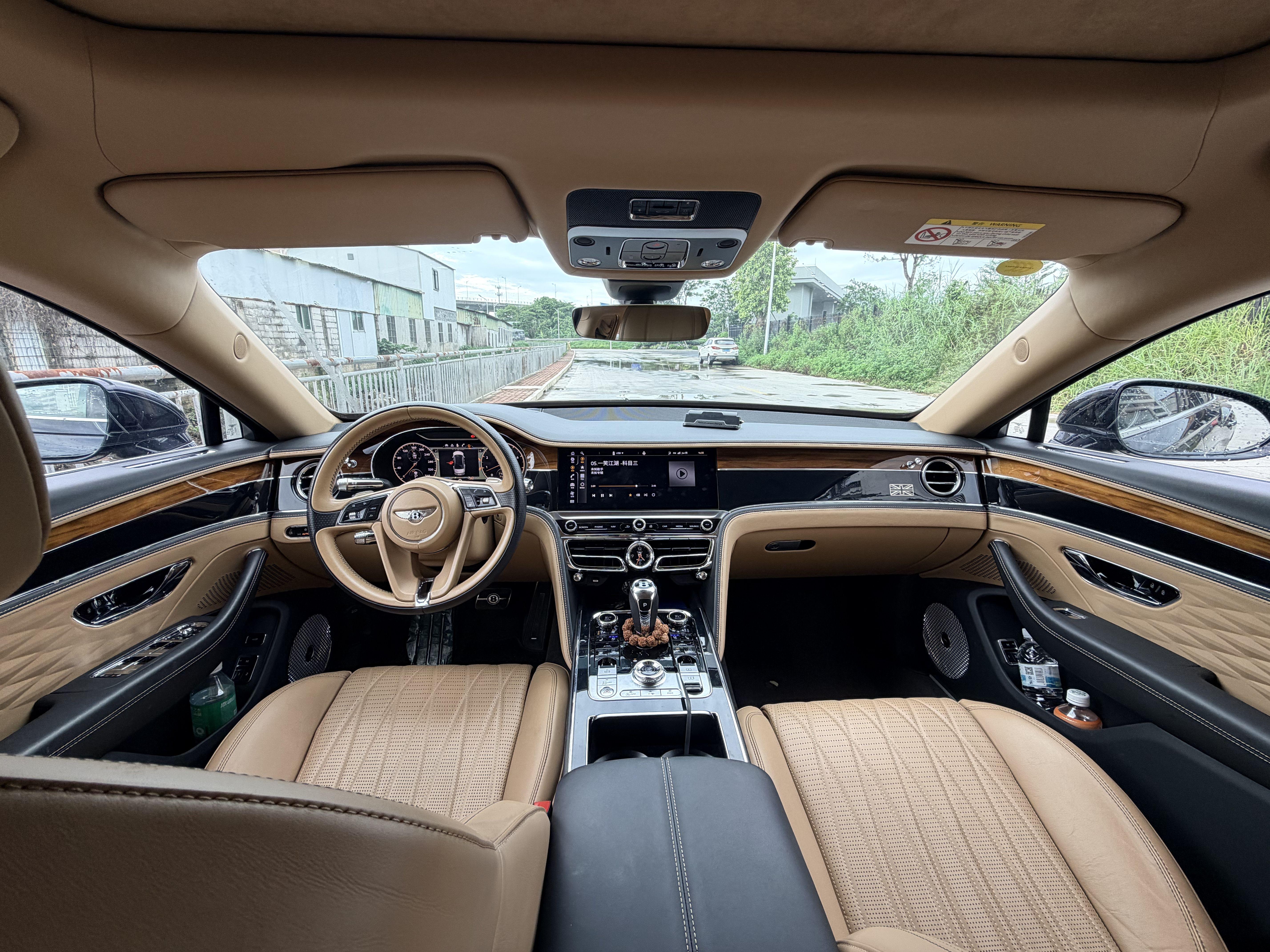 Bentley Fei Chi 2020 thumb 11