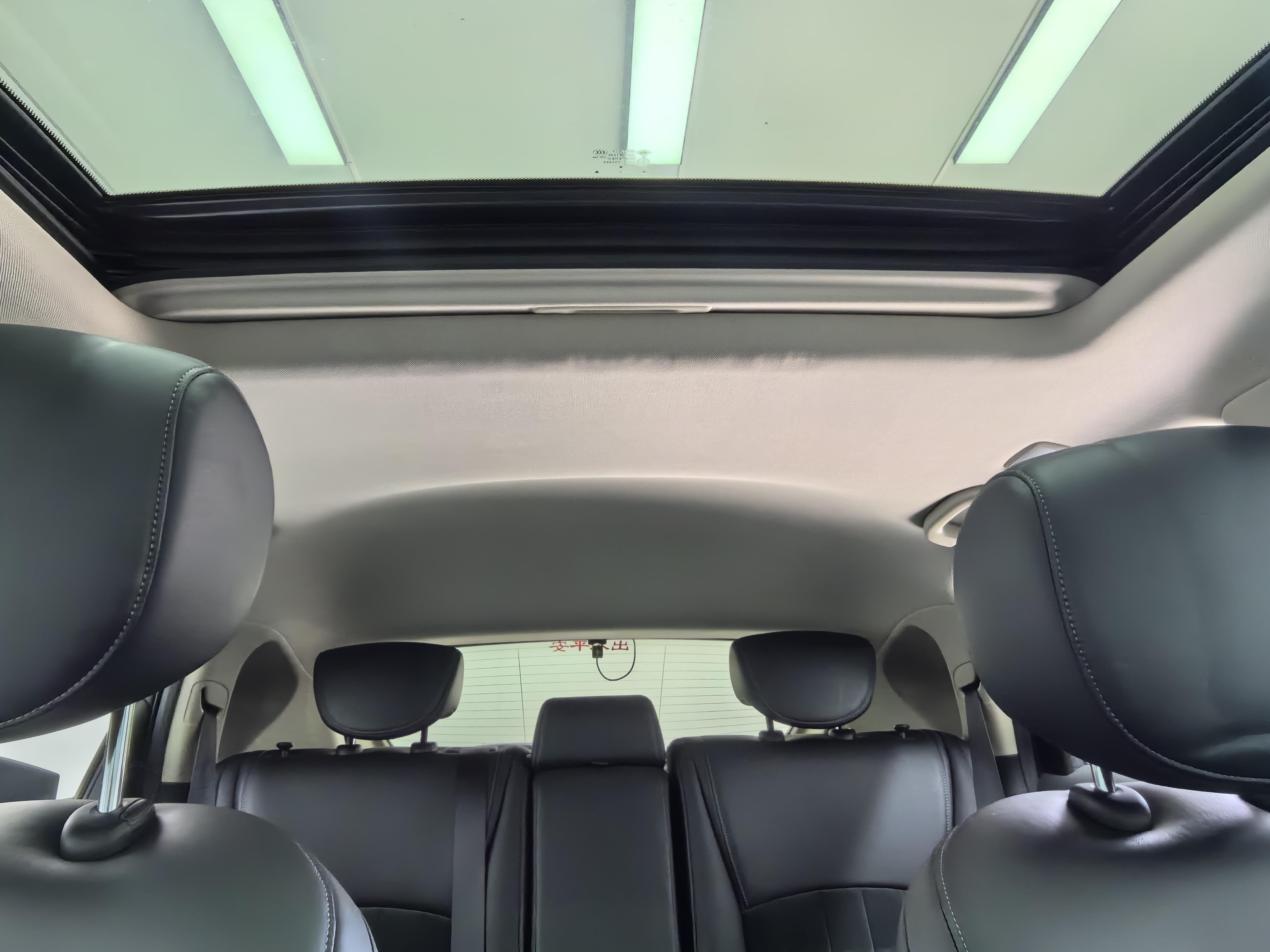 Infiniti QX50 2015 thumb 12