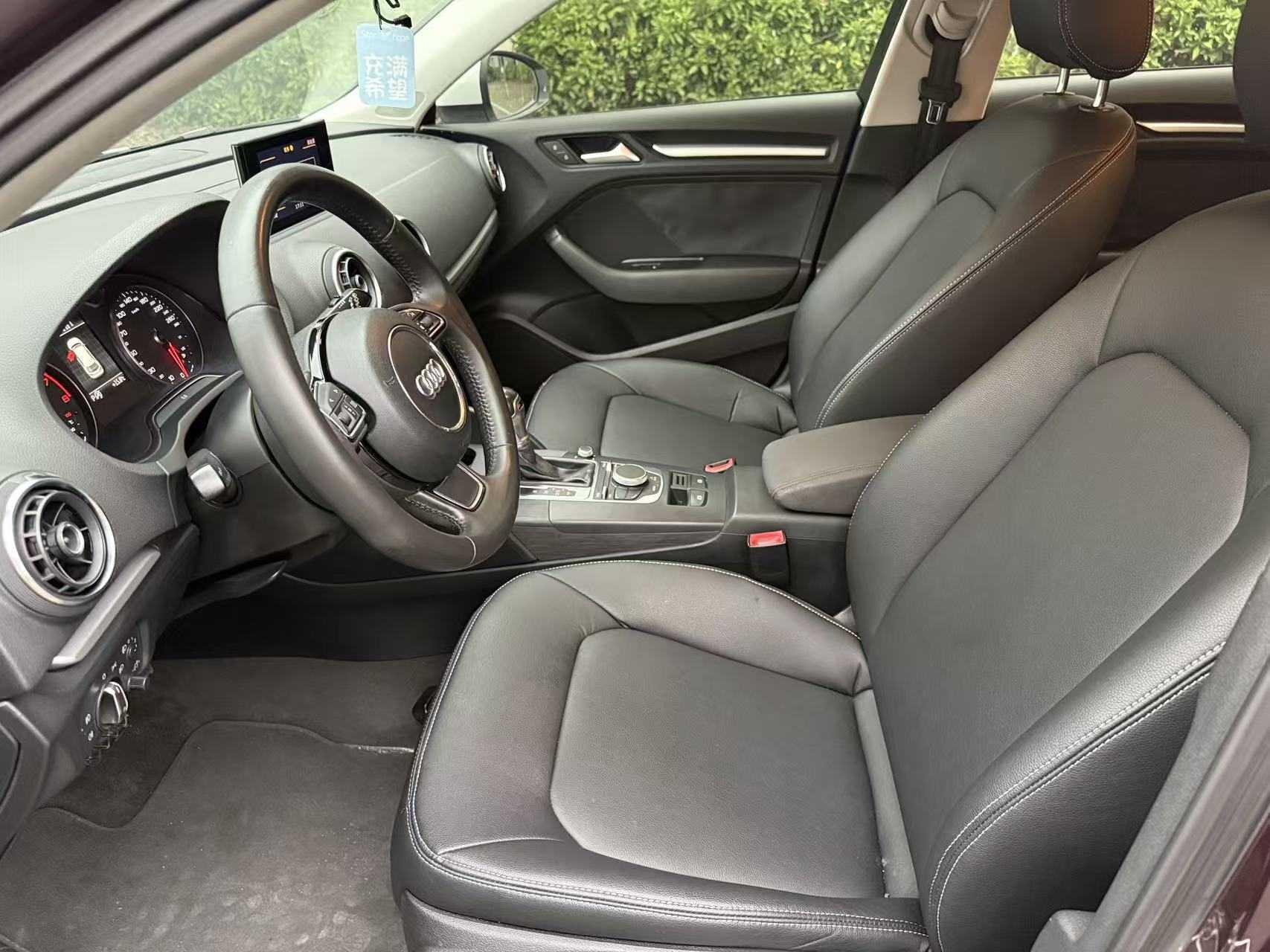 Audi A3 2015 thumb 6