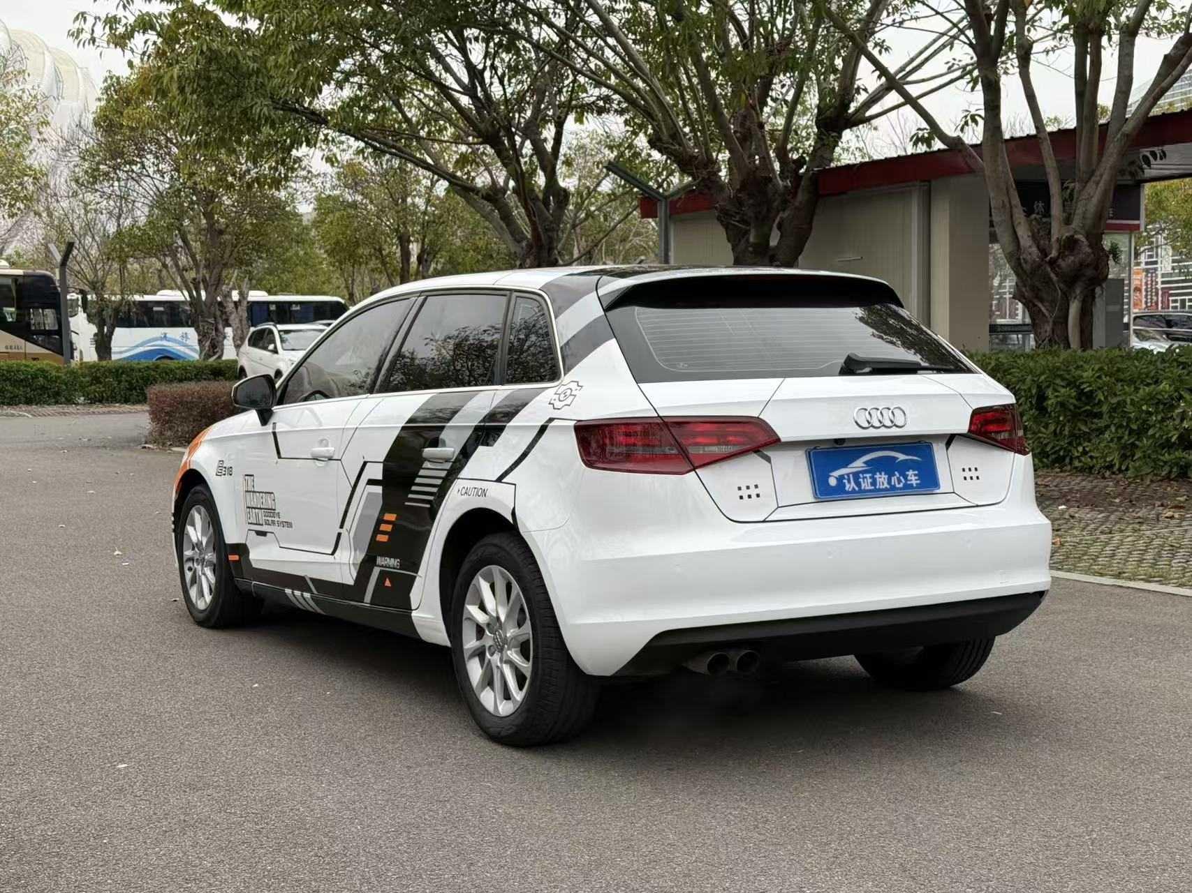 Audi A3 2015 thumb 11