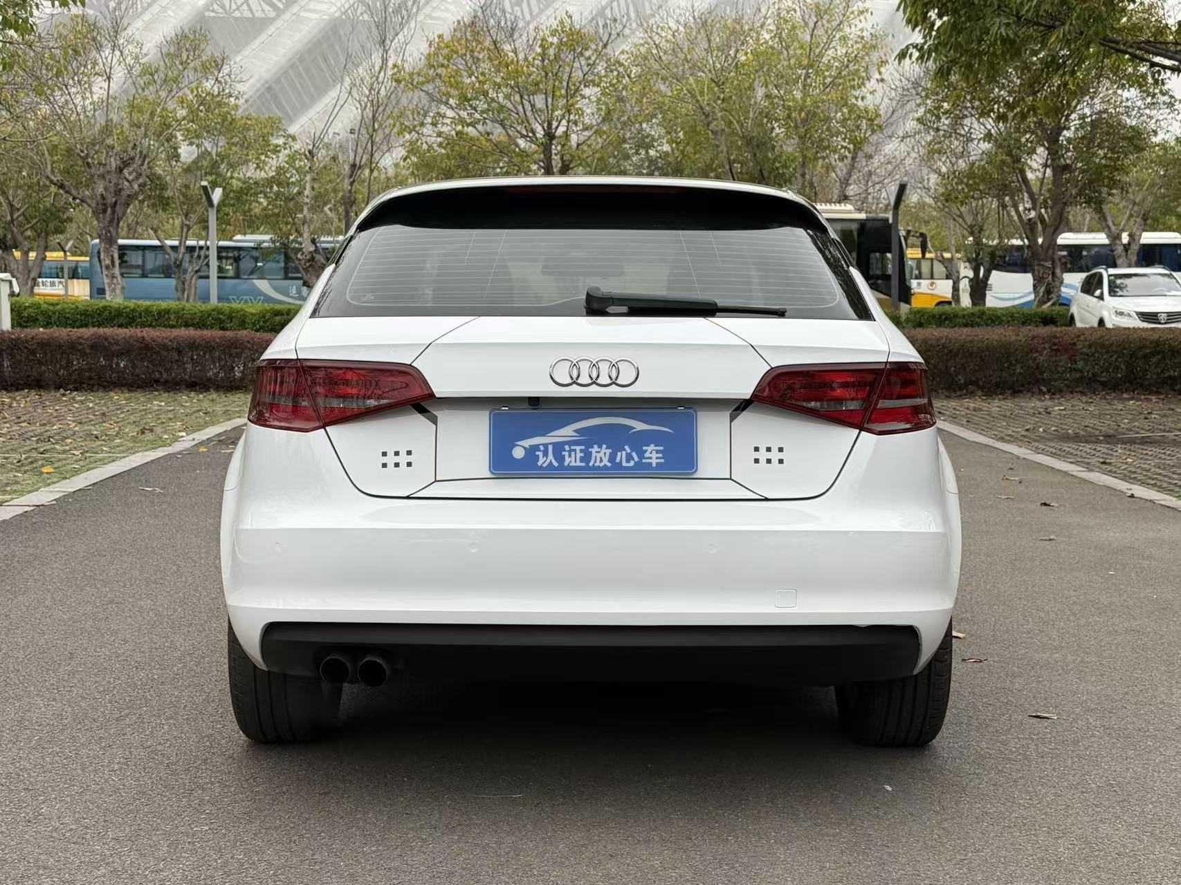 Audi A3 2015 thumb 12