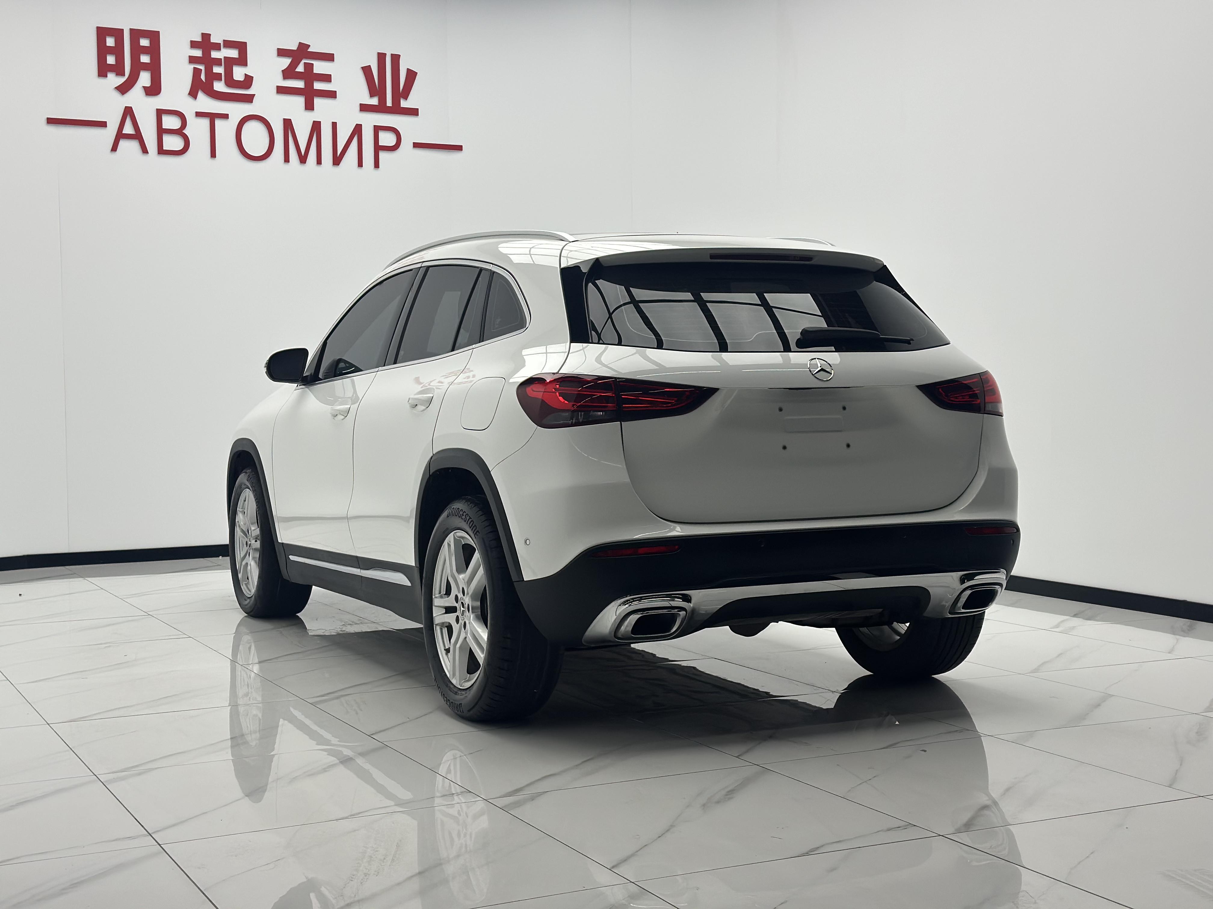 Mercedes-Benz GLA 2022 thumb 2