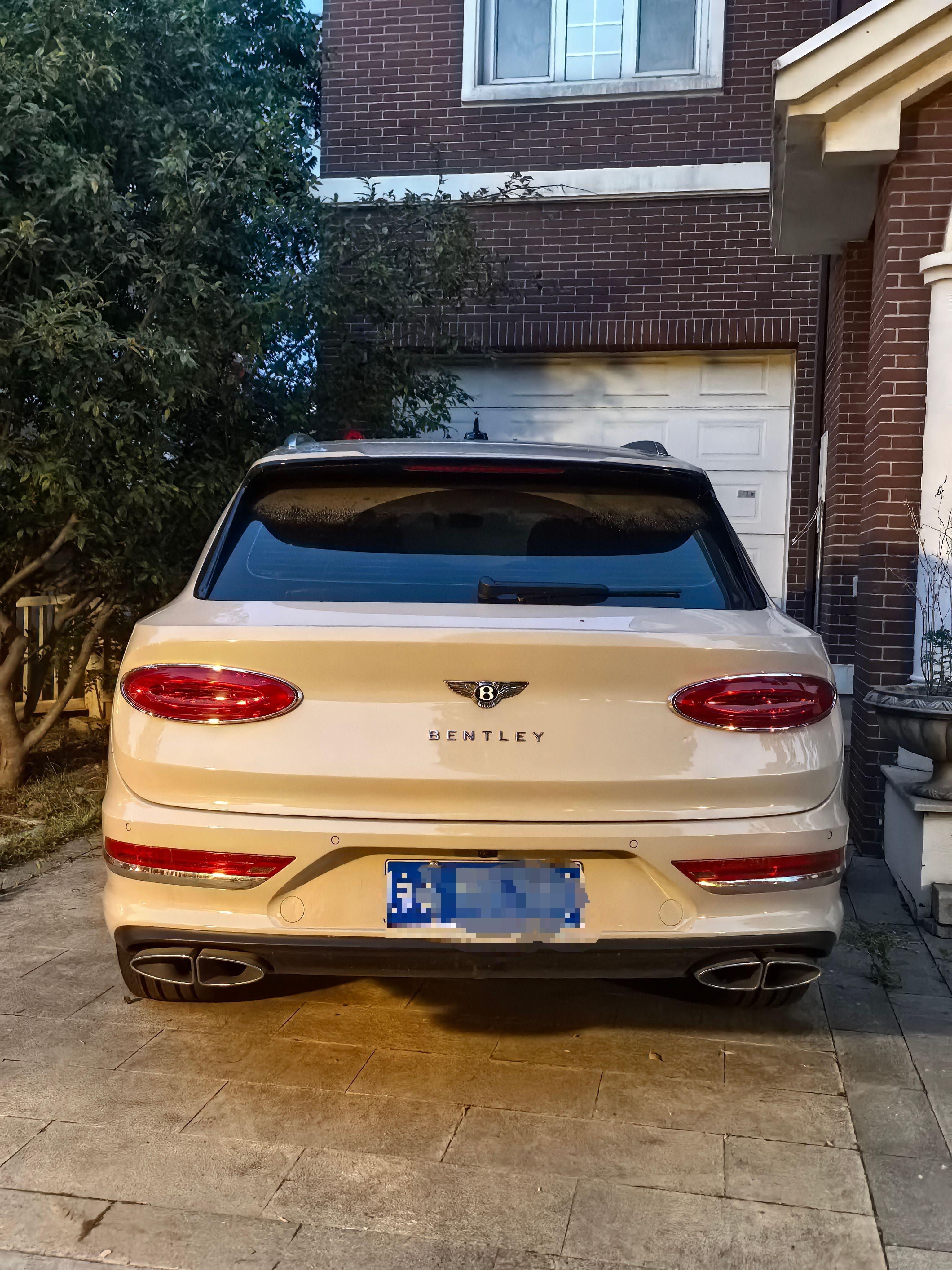 Bentley Tian Yue 2024 thumb 10