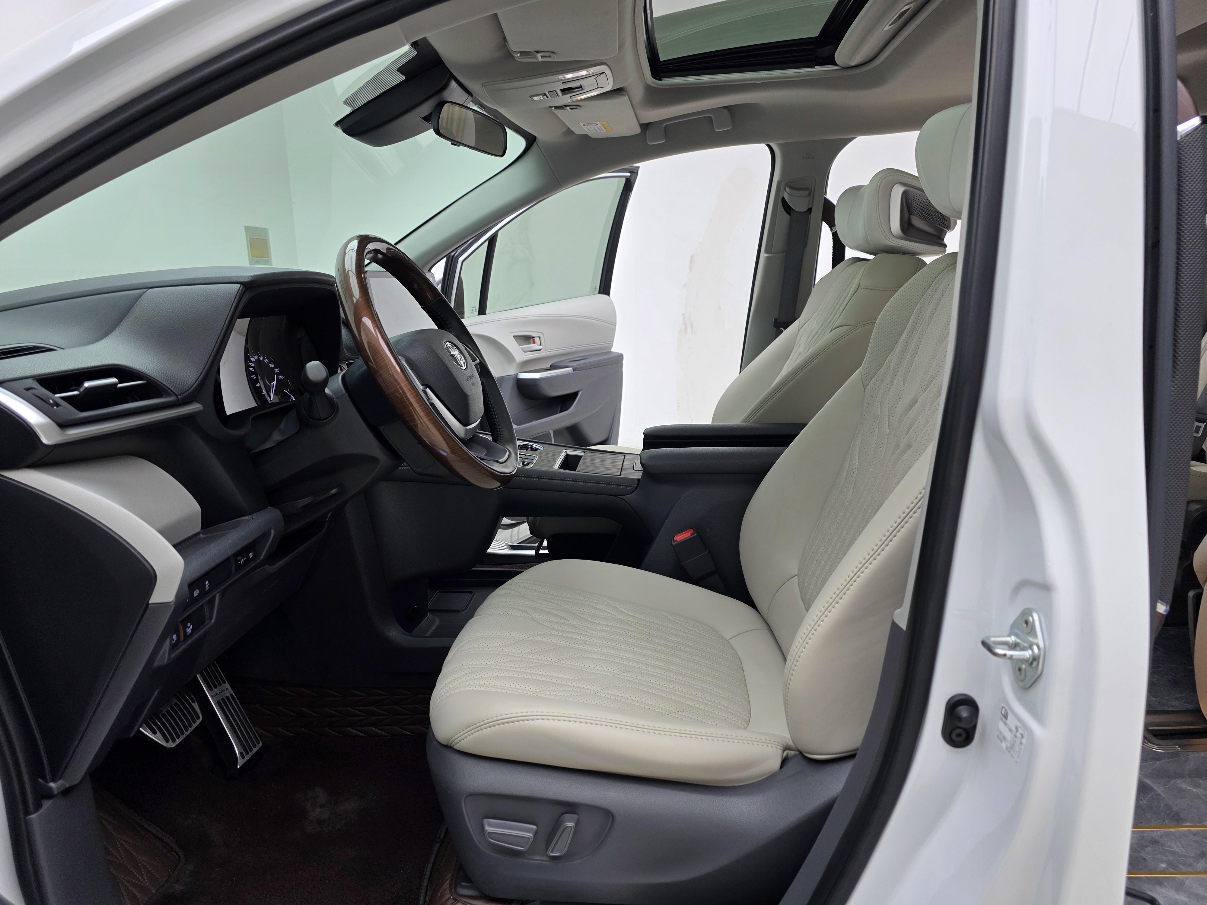 Toyota Sienna 2021 thumb 9