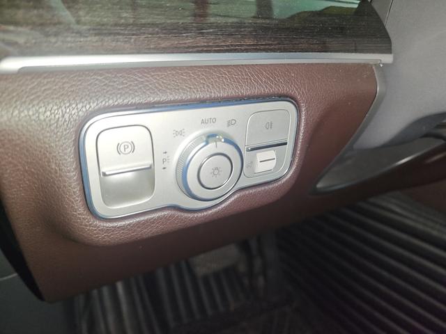 Mercedes-Benz GLE 2020 thumb 12