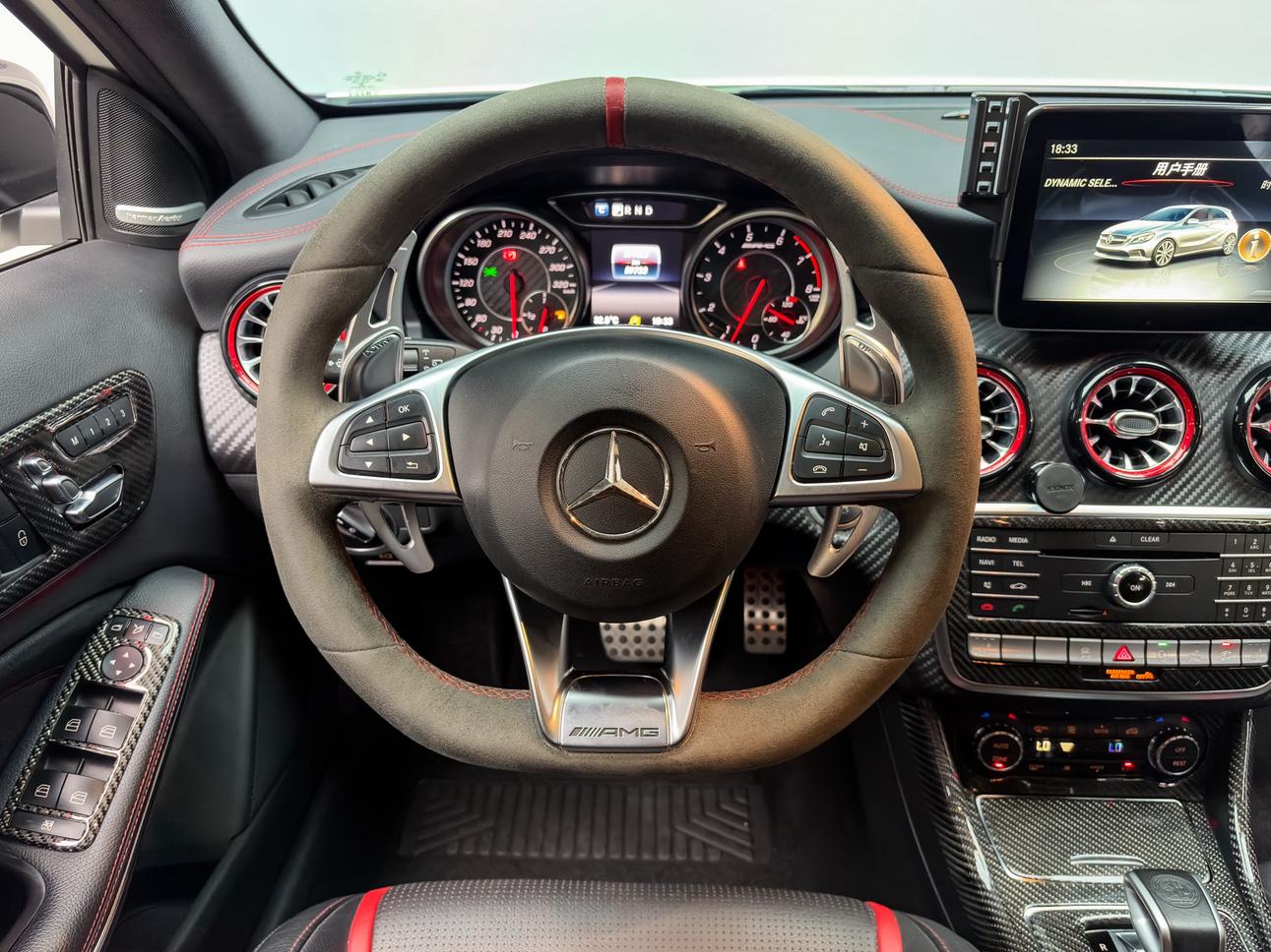 Mercedes-Benz A-Класс 2017 thumb 11
