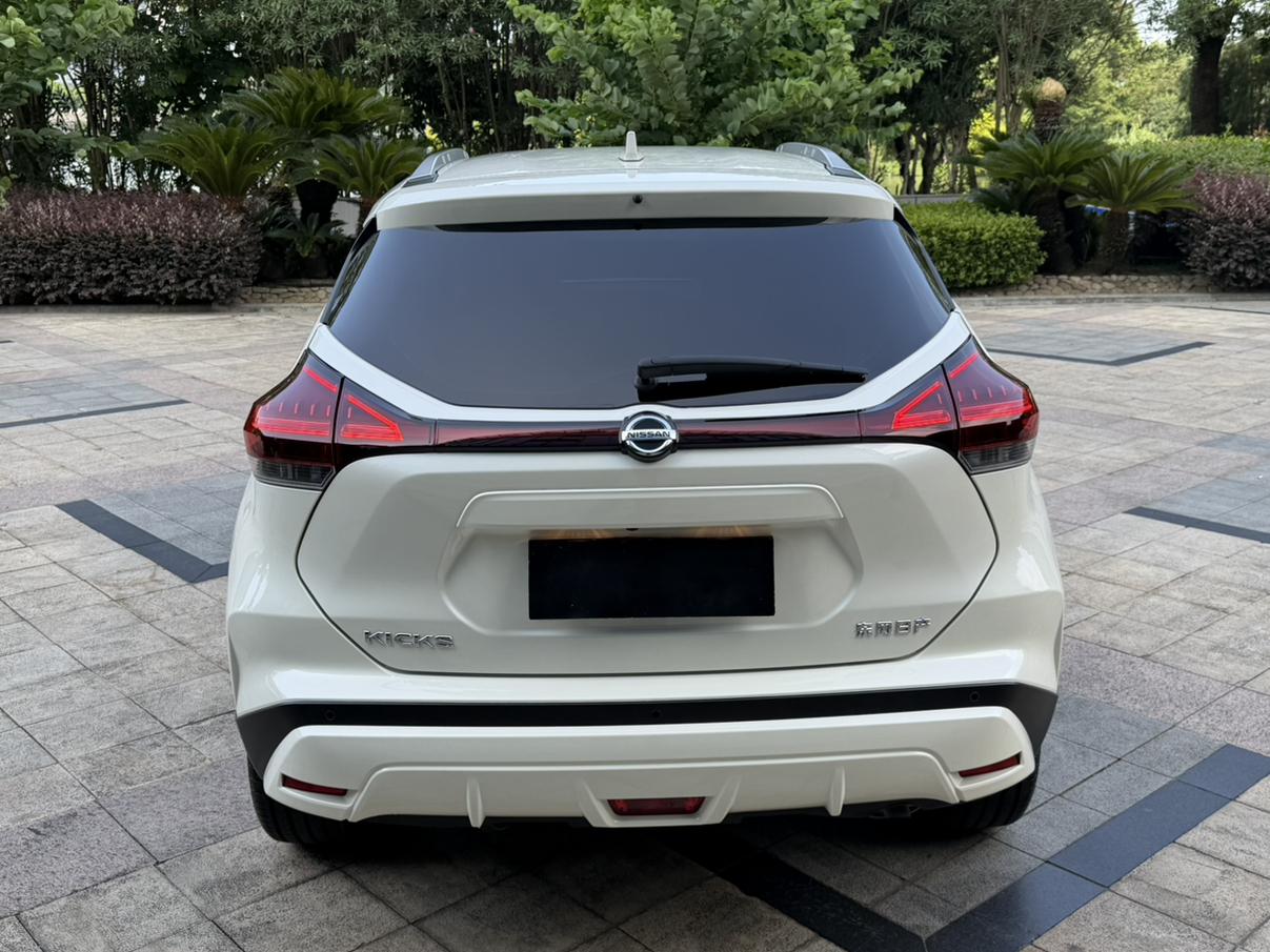 Nissan Kicks 2022 thumb 3