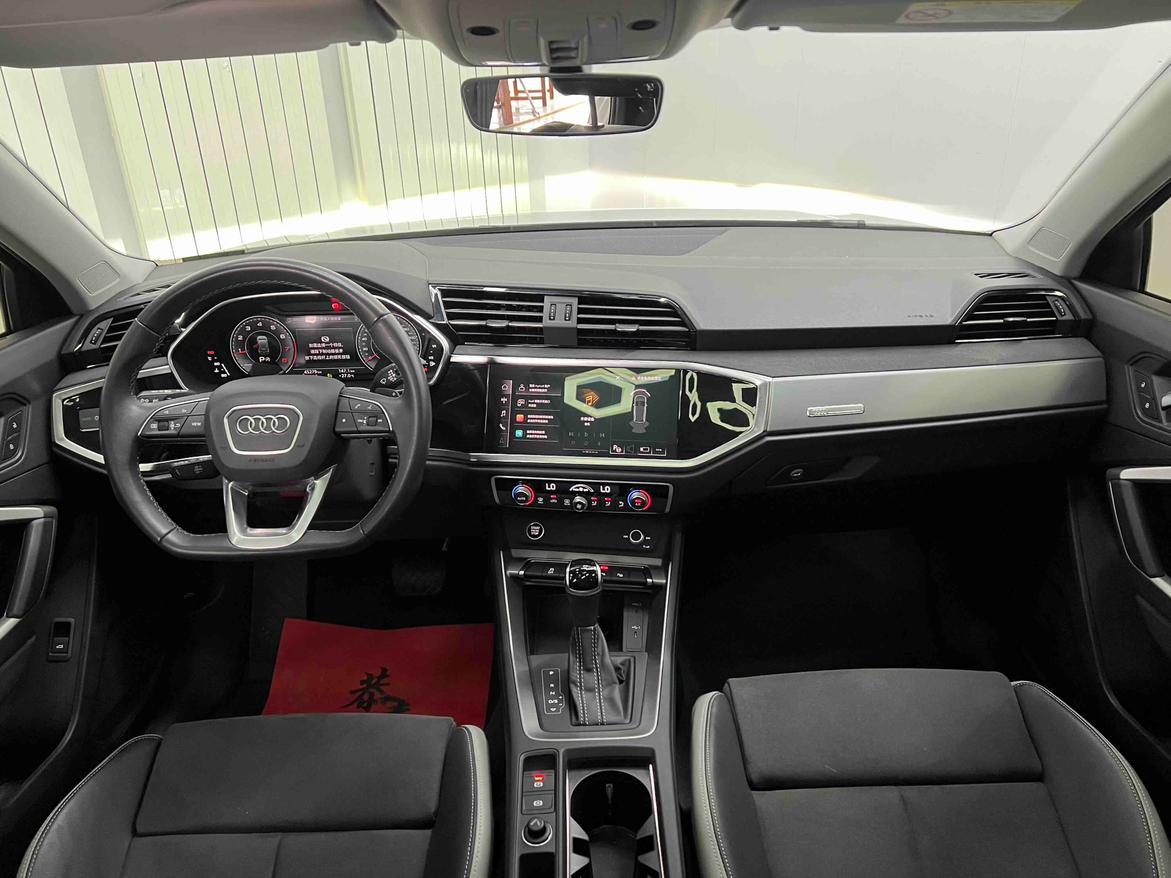 Audi Q3 2022 thumb 12