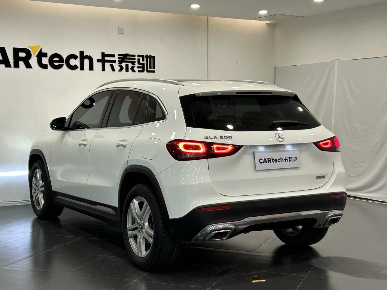 Mercedes-Benz GLA 2022 thumb 2