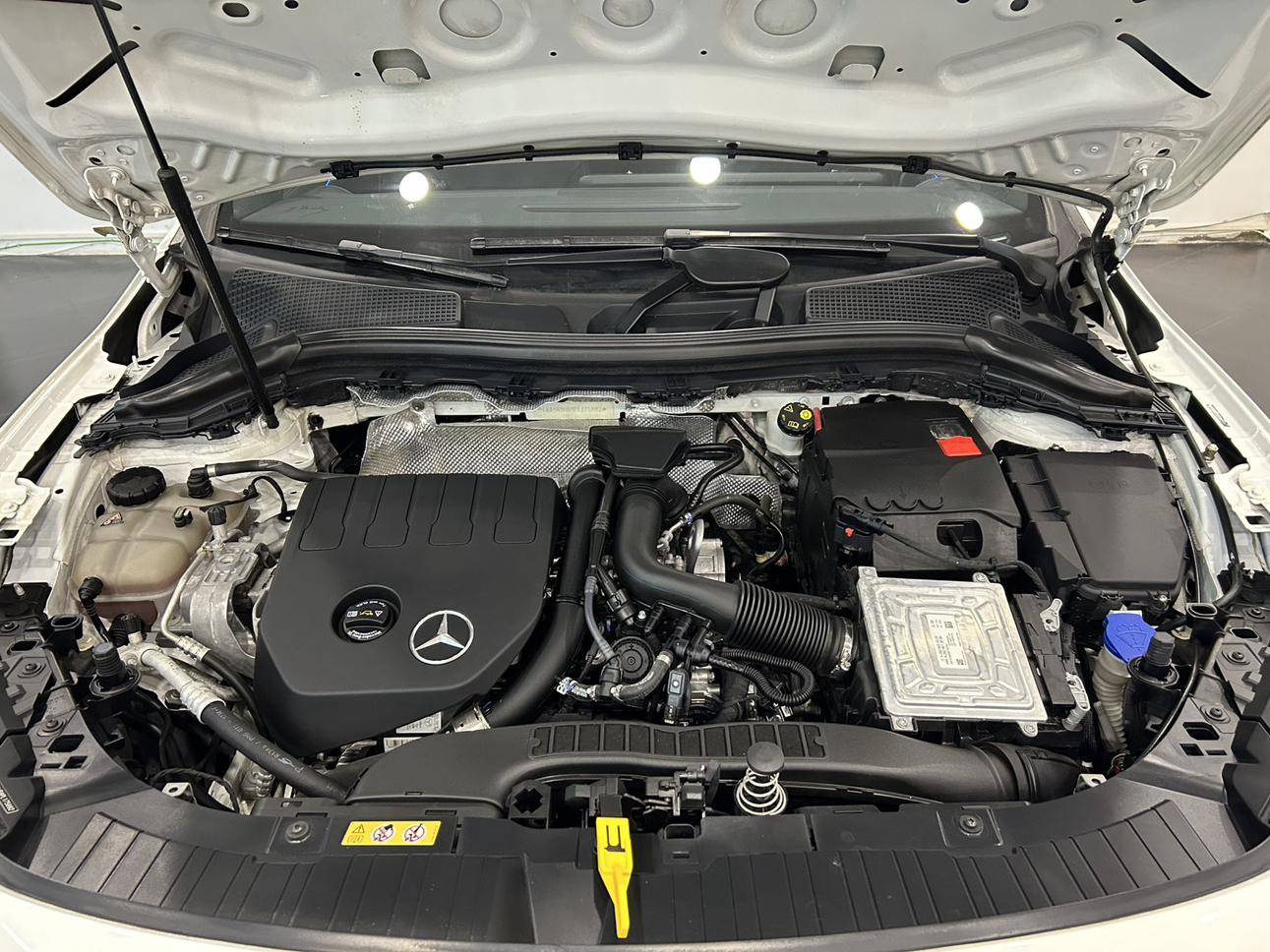 Mercedes-Benz GLA 2022 thumb 5