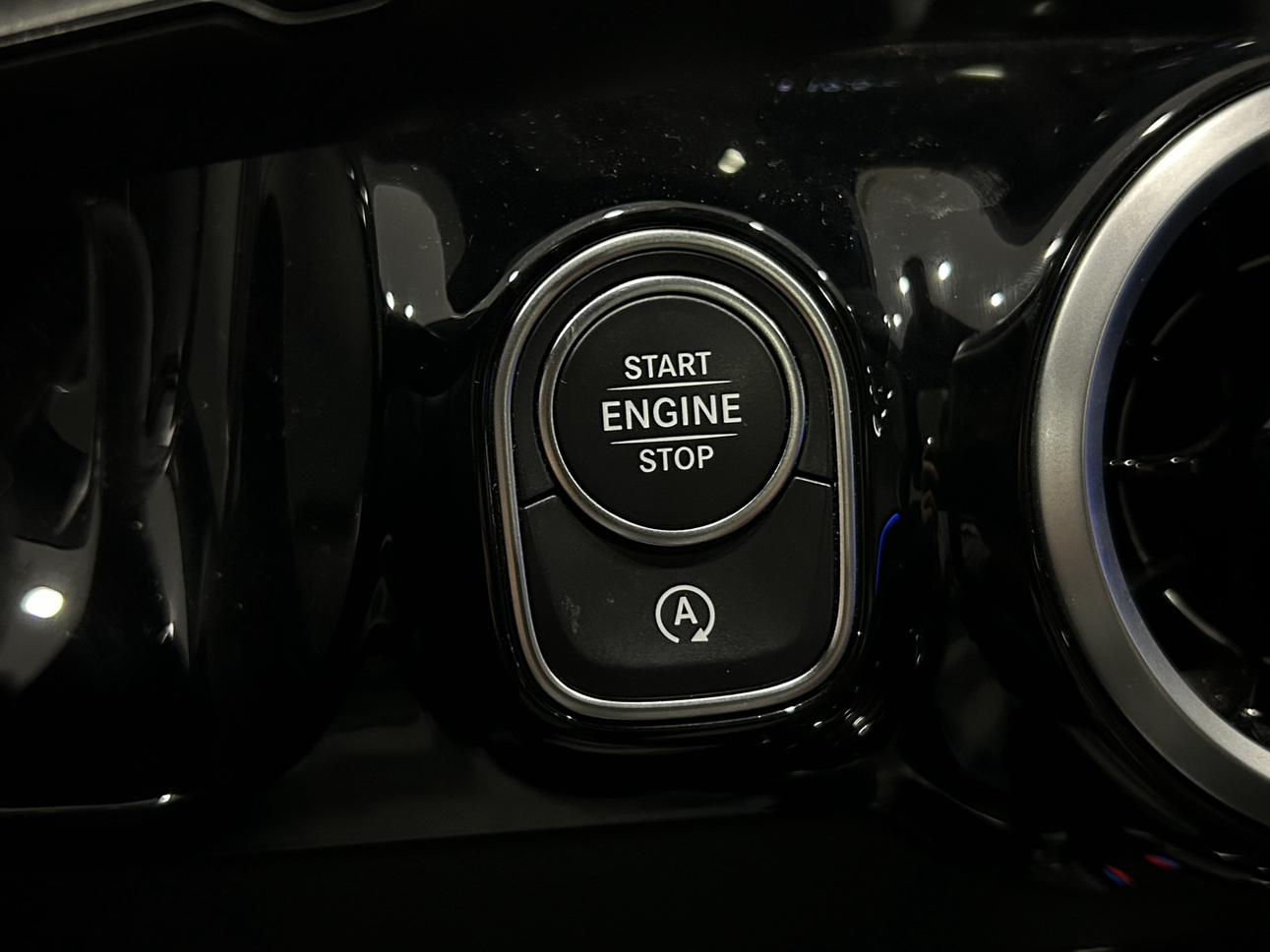Mercedes-Benz GLA 2022 thumb 7