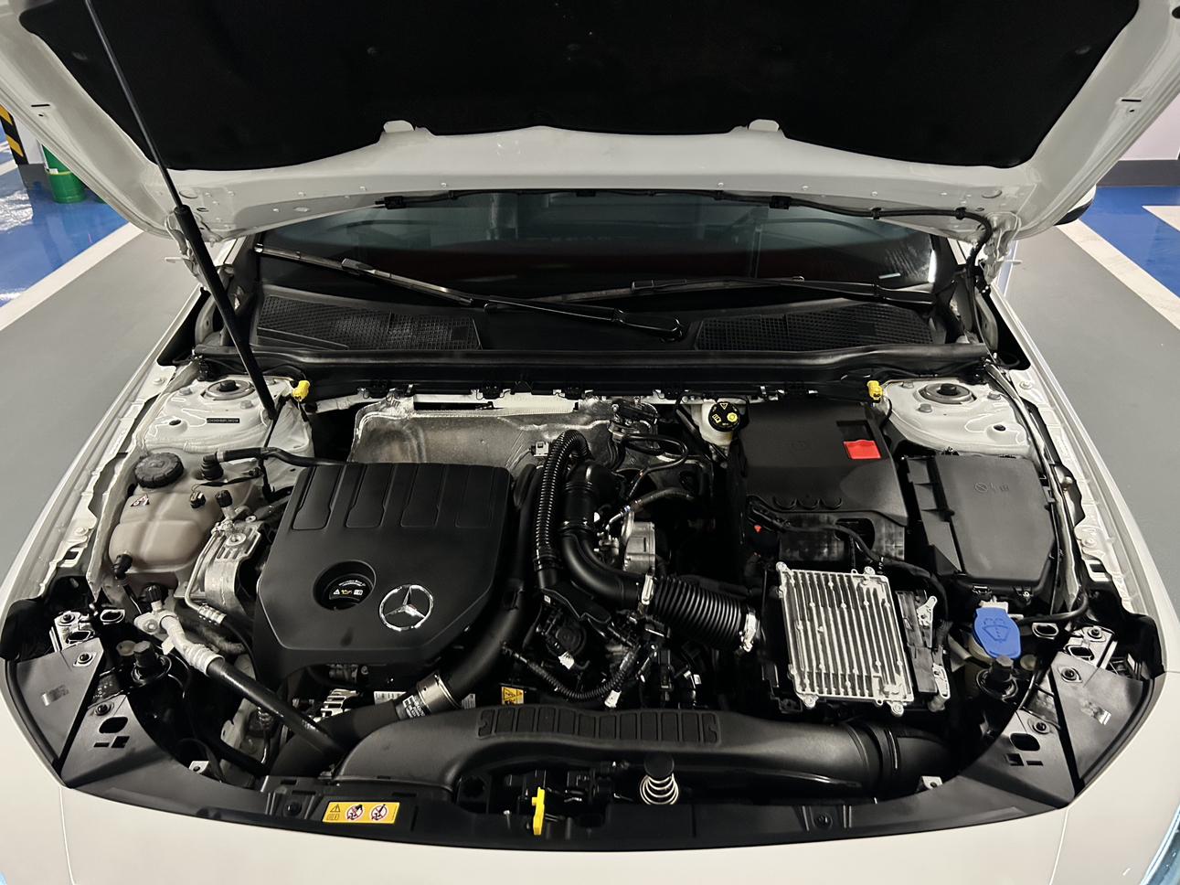 Mercedes-Benz A-Класс 2023 thumb 4