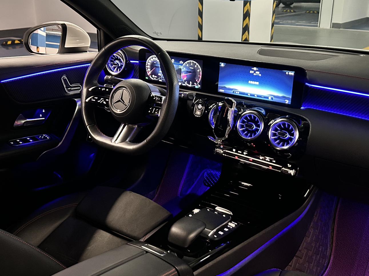 Mercedes-Benz A-Класс 2023 thumb 12