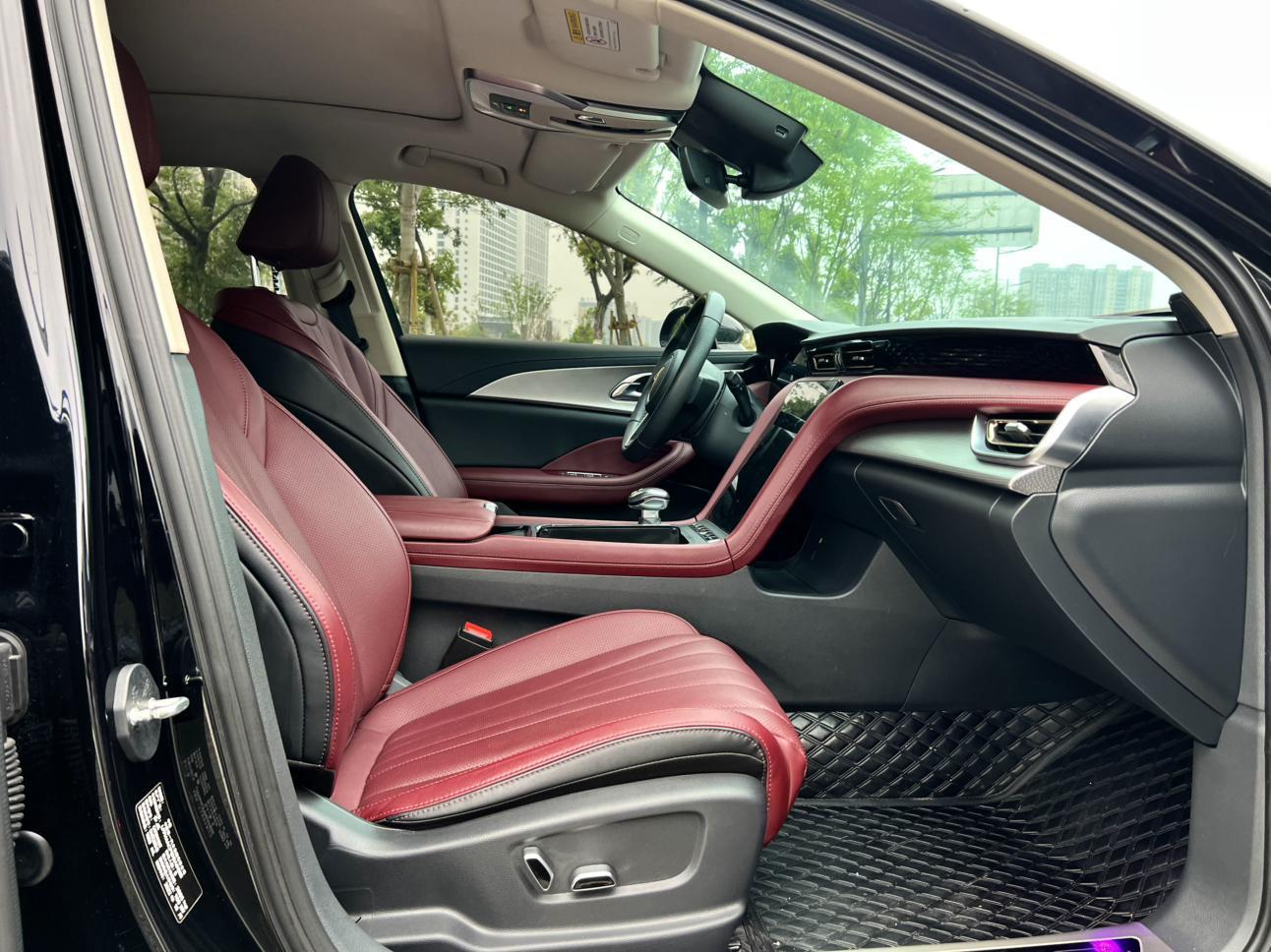 Hongqi H5 2023 thumb 12