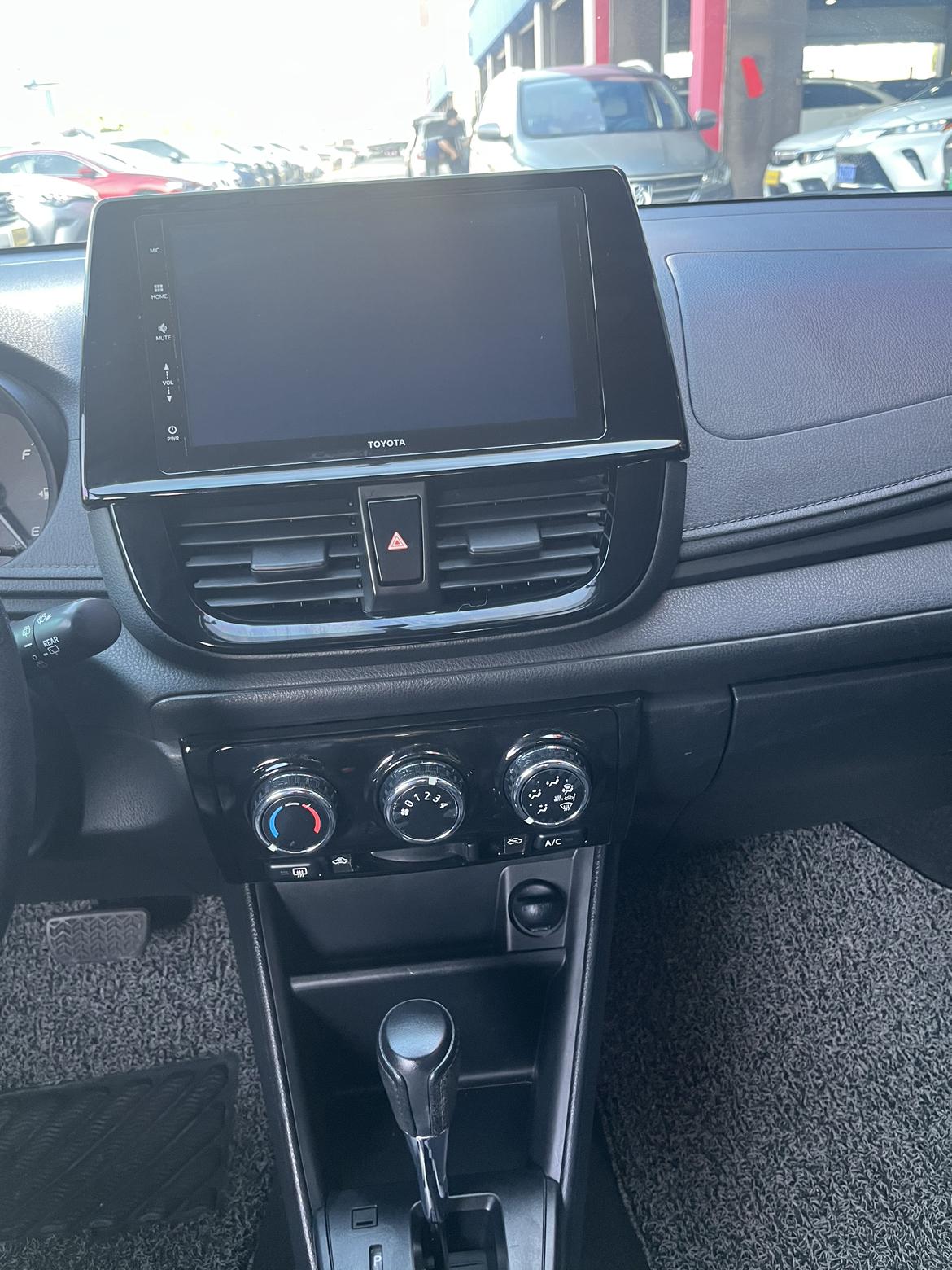 Toyota Vios 2021 thumb 10