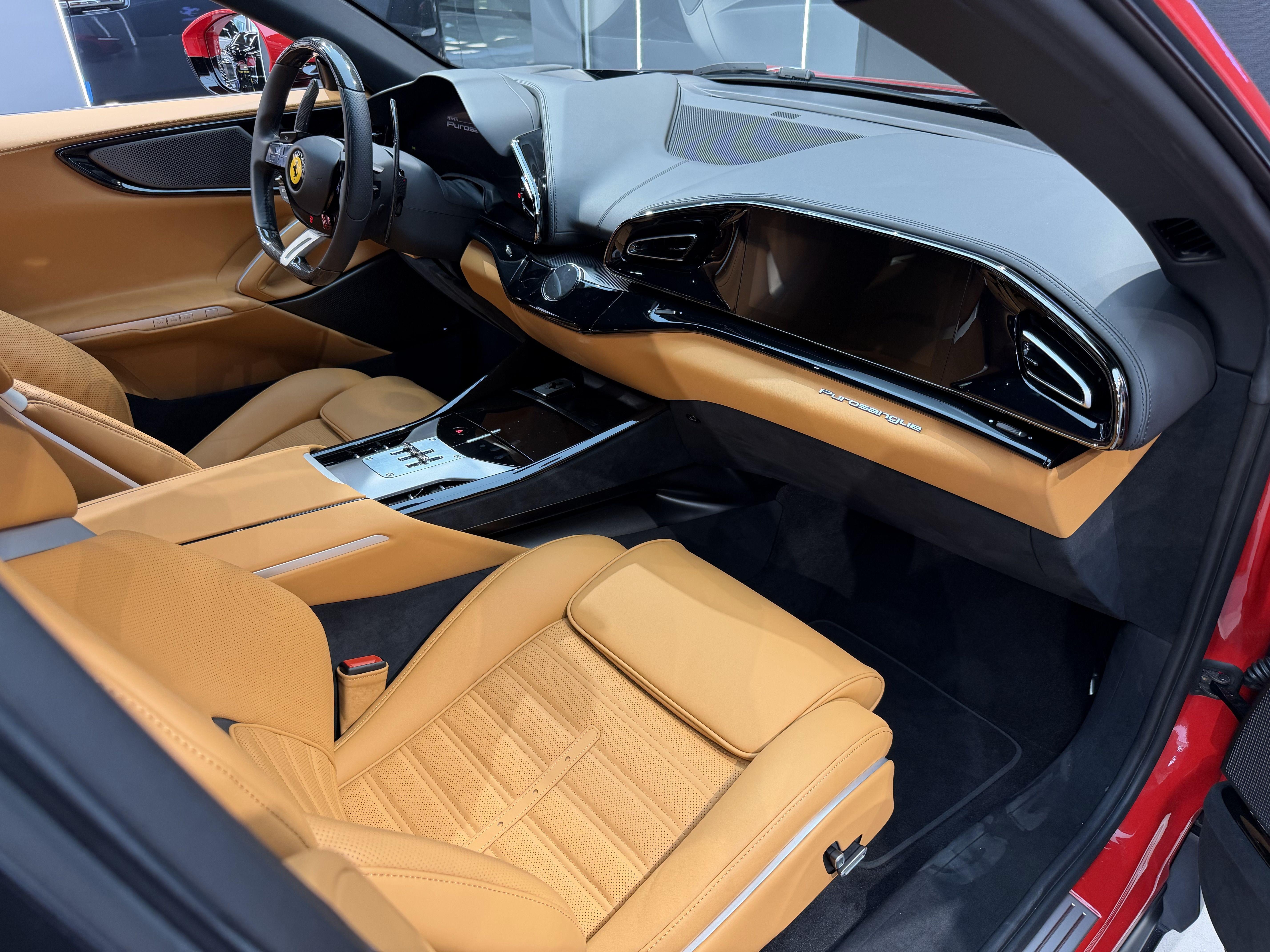 Ferrari Purosangue 2022 thumb 4