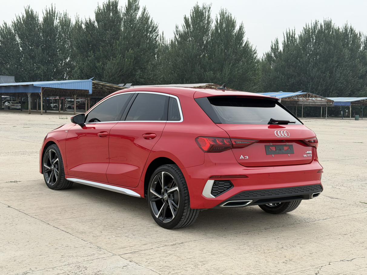Audi A3 2022 thumb 2