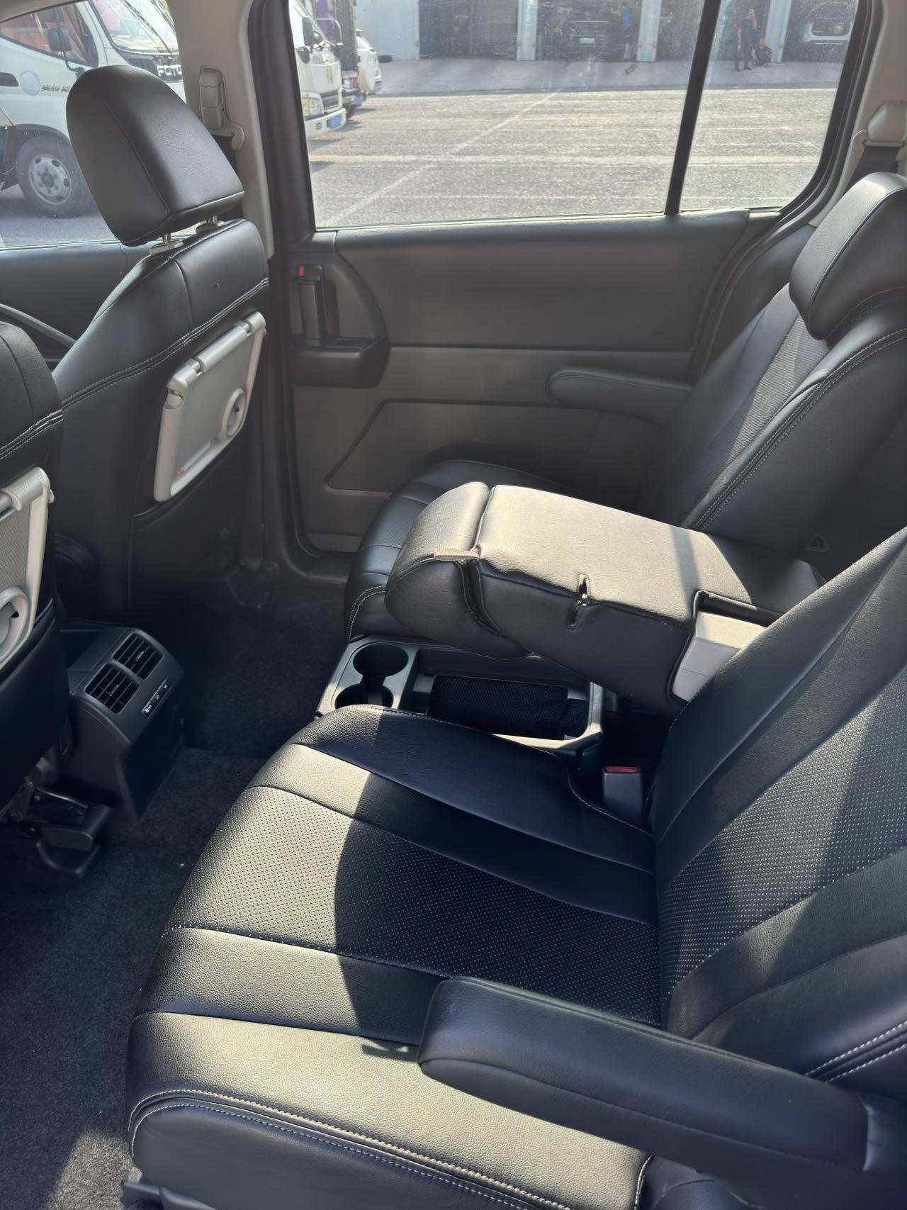 Mazda 5 2013 thumb 5