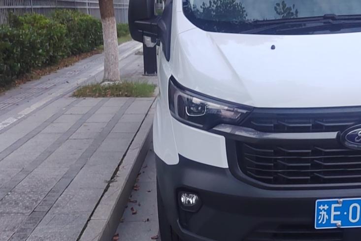 Ford Transit 2023 thumb 7