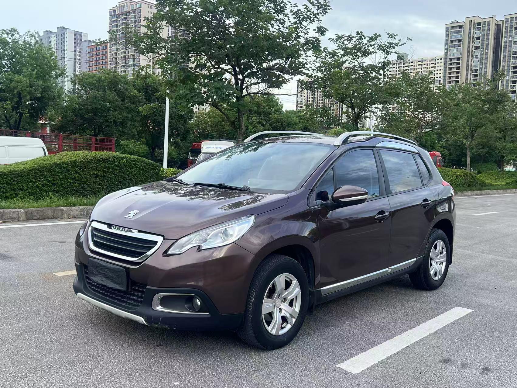 Peugeot 2008 2015 thumb 11