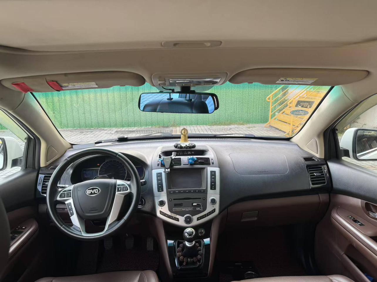 BYD S6 2014 thumb 5