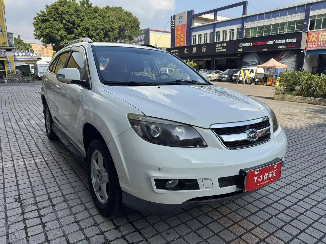 BYD S6 2014 thumb 11