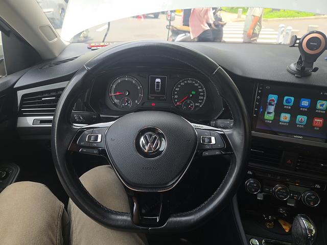 Volkswagen Bora 2019 thumb 9