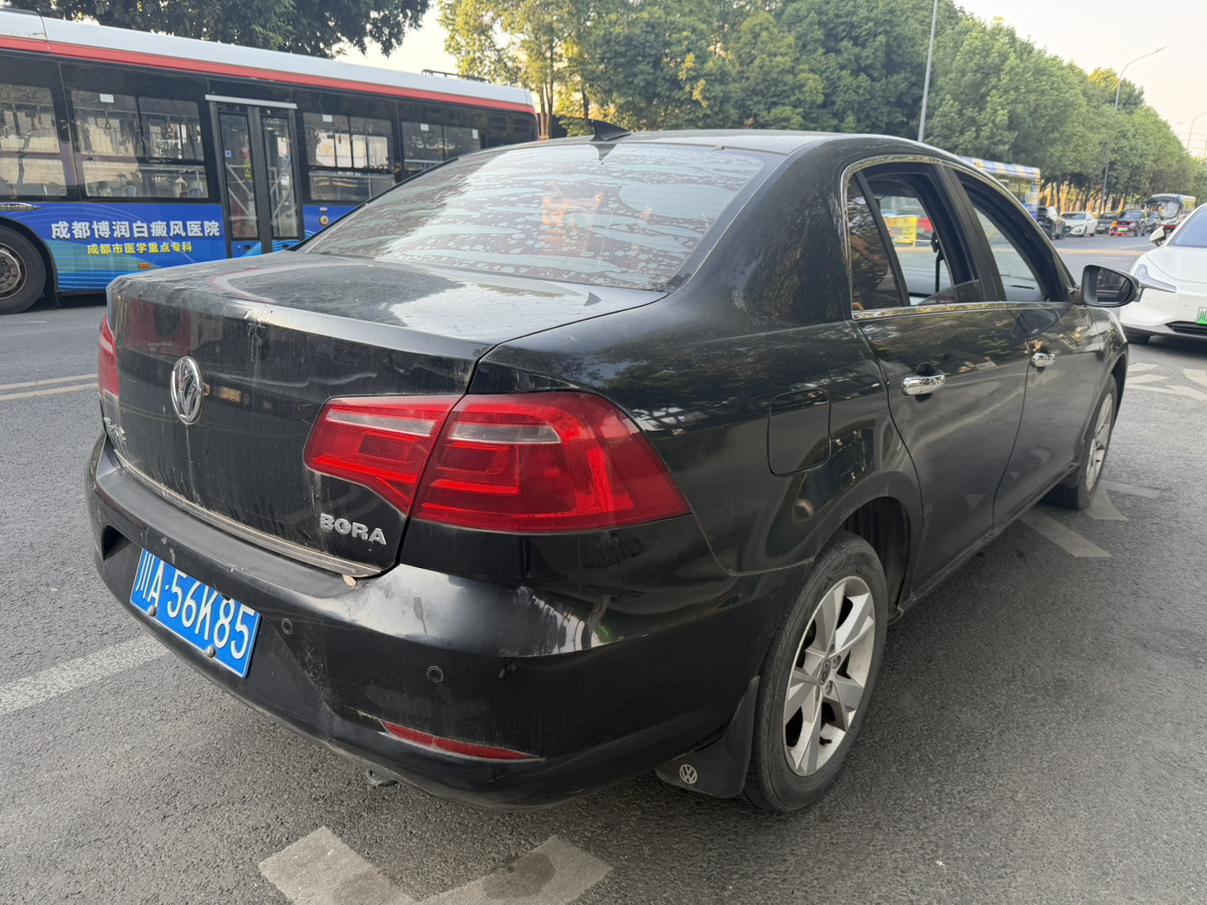 Volkswagen Bora 2015 thumb 5