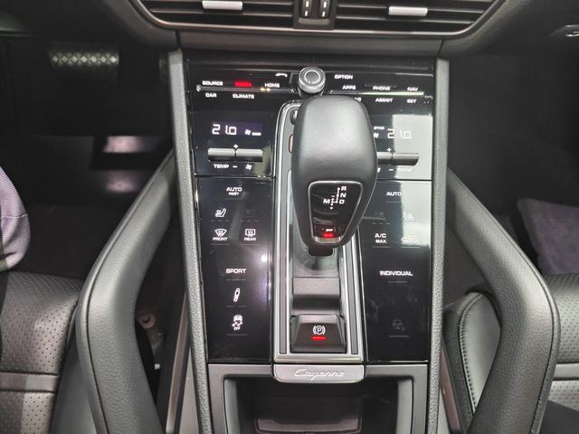 Porsche Cayenne 2019 thumb 7