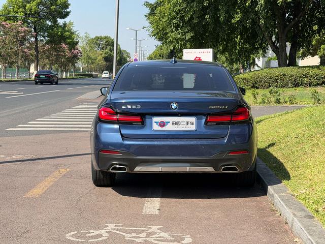 BMW 5 серии 2021 thumb 3