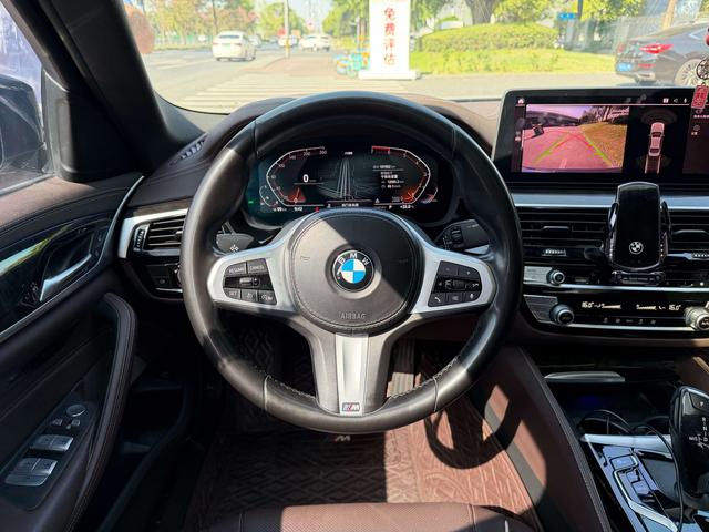 BMW 5 серии 2021 thumb 6