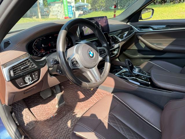 BMW 5 серии 2021 thumb 8