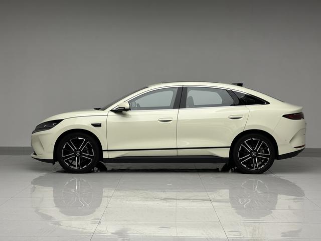 BYD Qin 2025 thumb 2