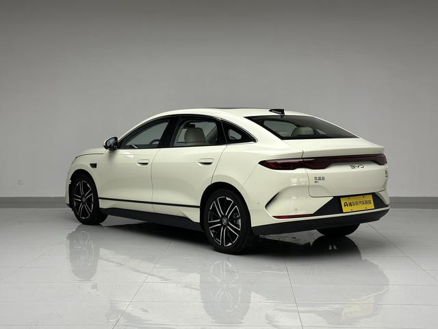 BYD Qin 2025 thumb 3