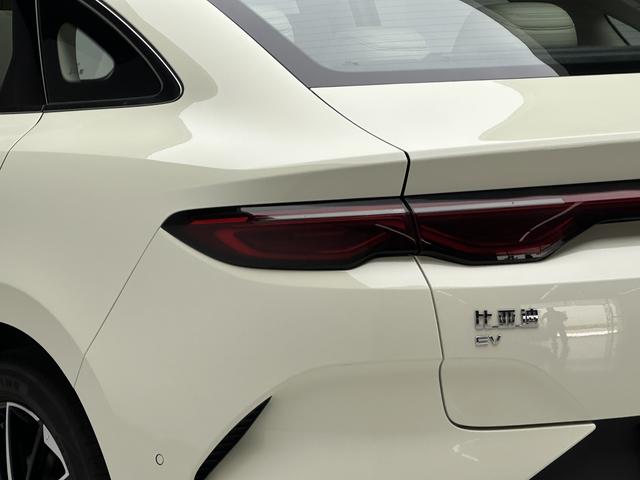 BYD Qin 2025 thumb 11