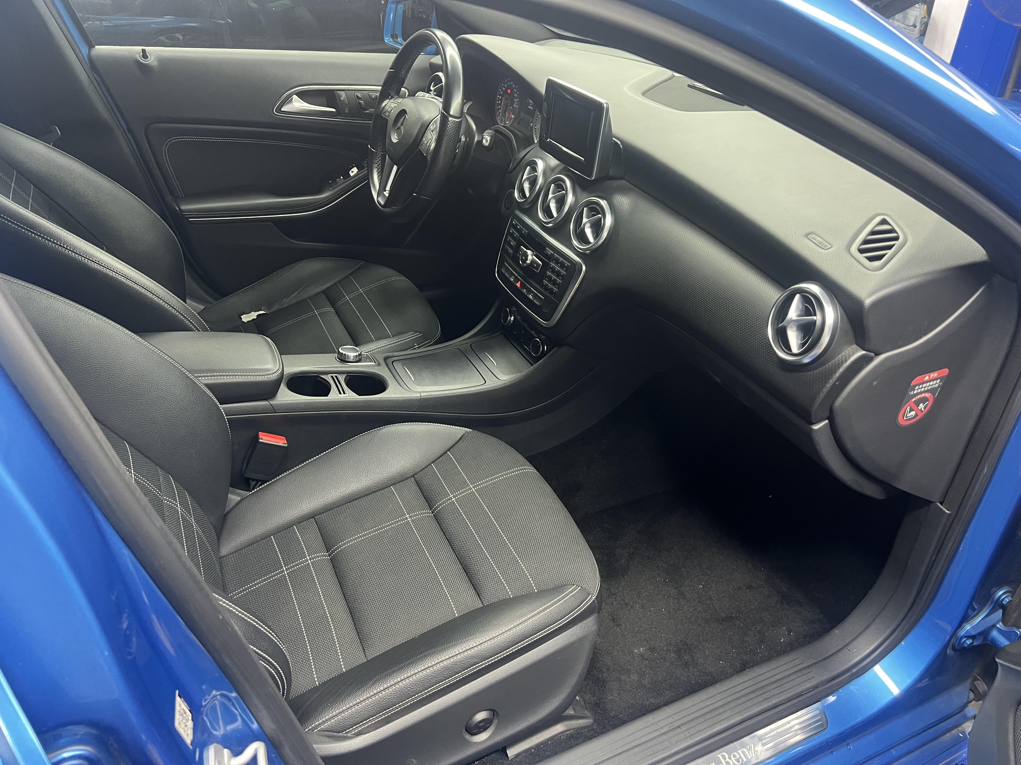 Mercedes-Benz A-Класс 2015 thumb 6