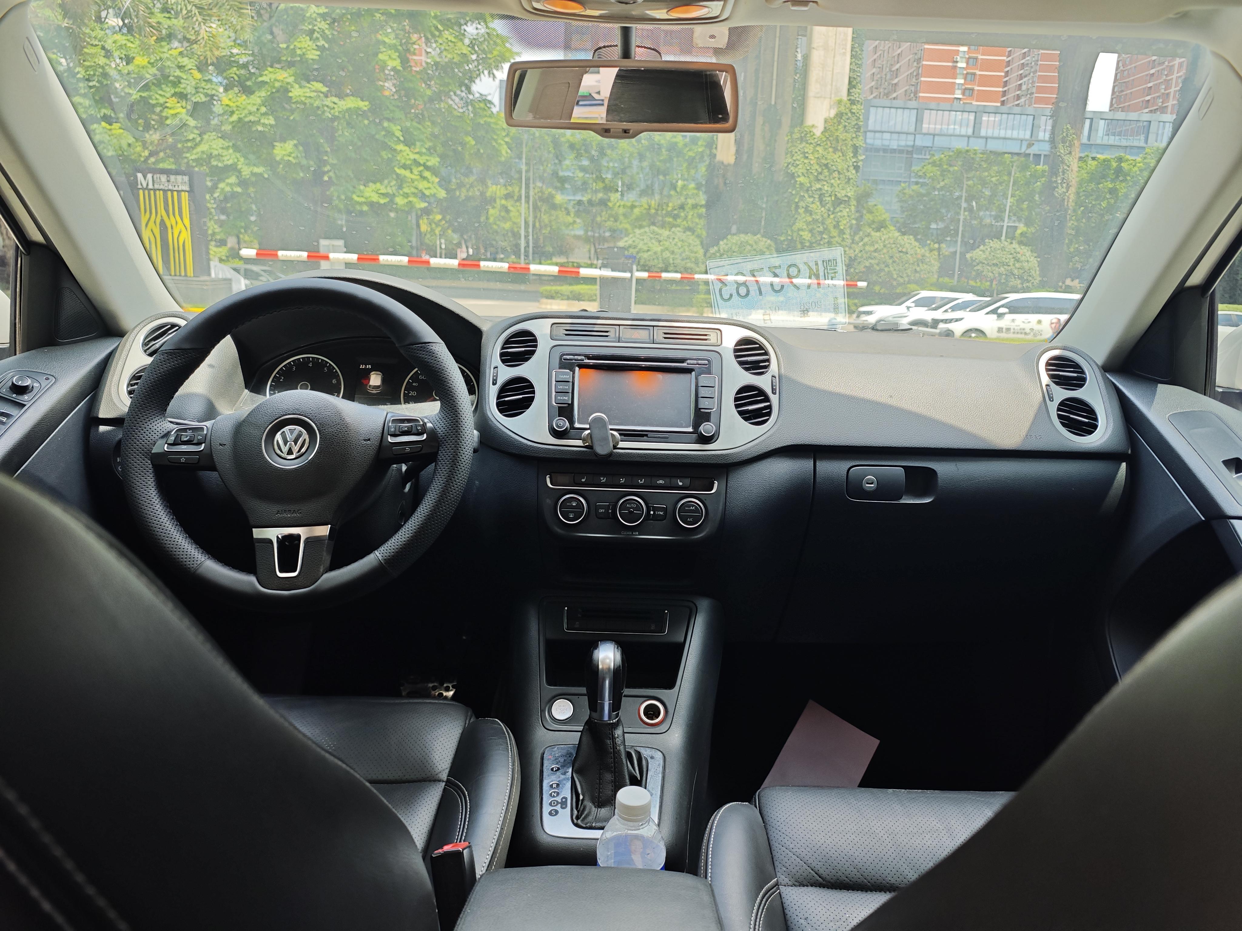 Volkswagen Tiguan 2016 thumb 5