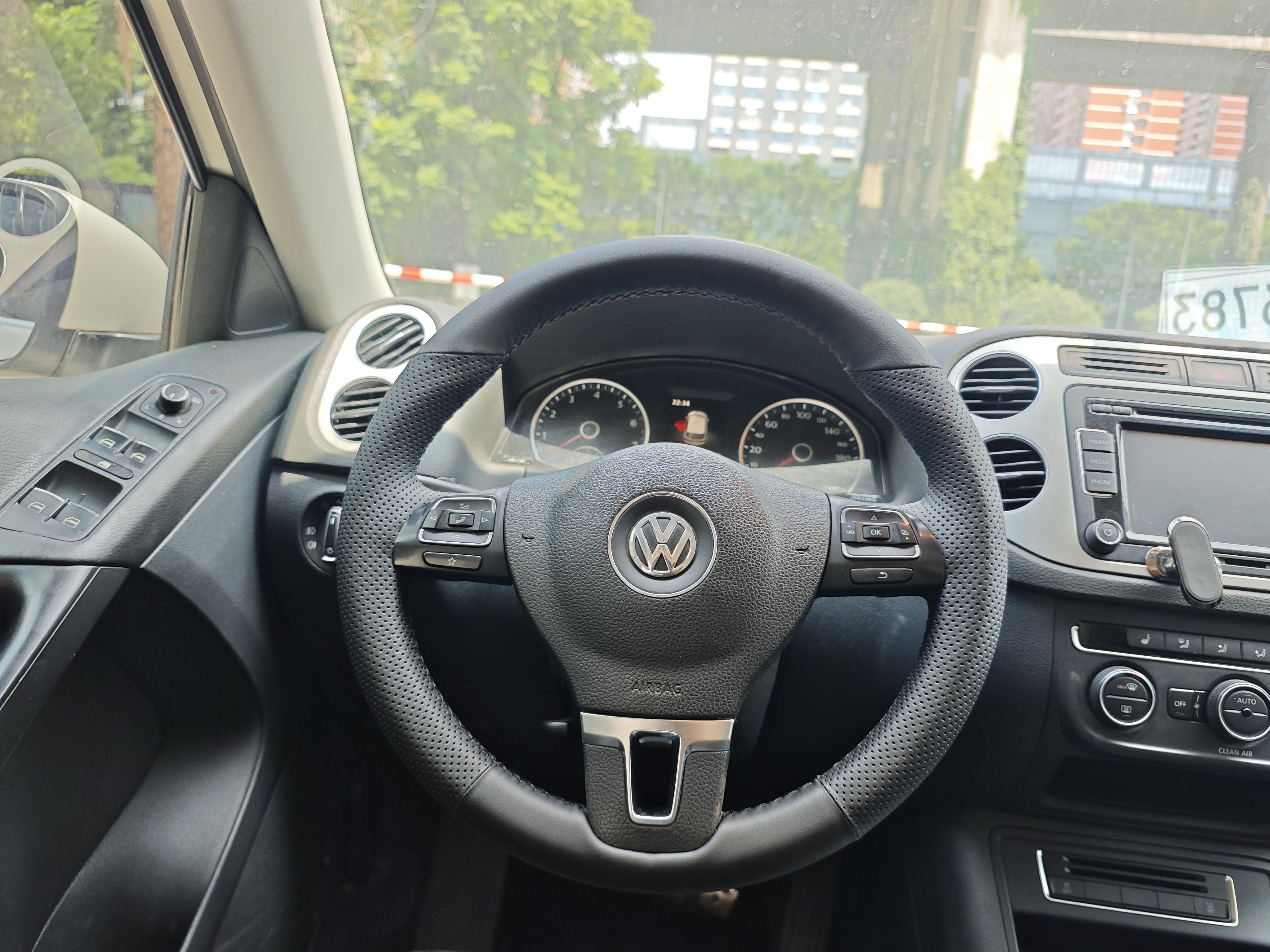 Volkswagen Tiguan 2016 thumb 6