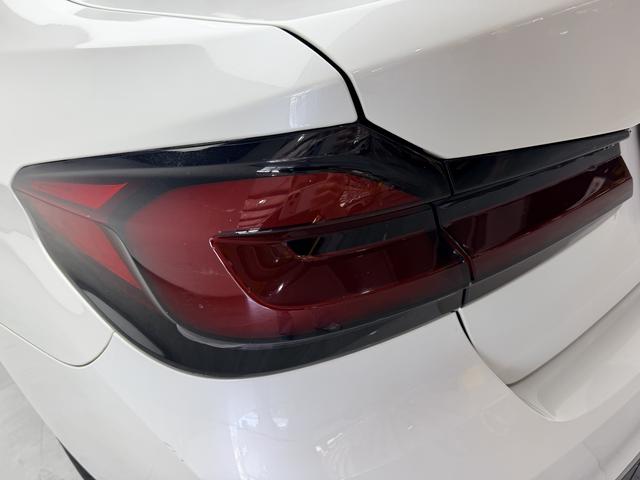 BMW 5 серии 2021 thumb 11