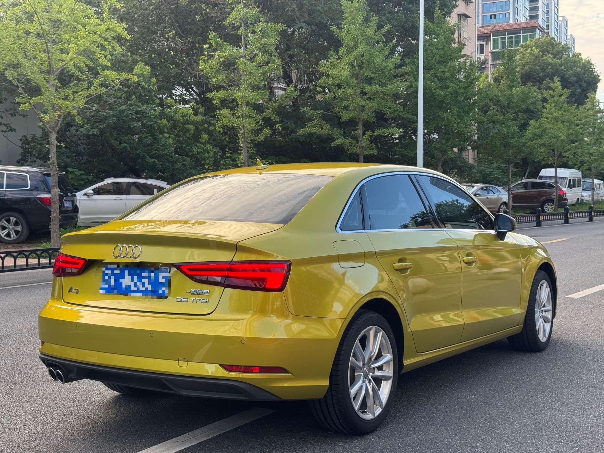 Audi A3 2017 thumb 4