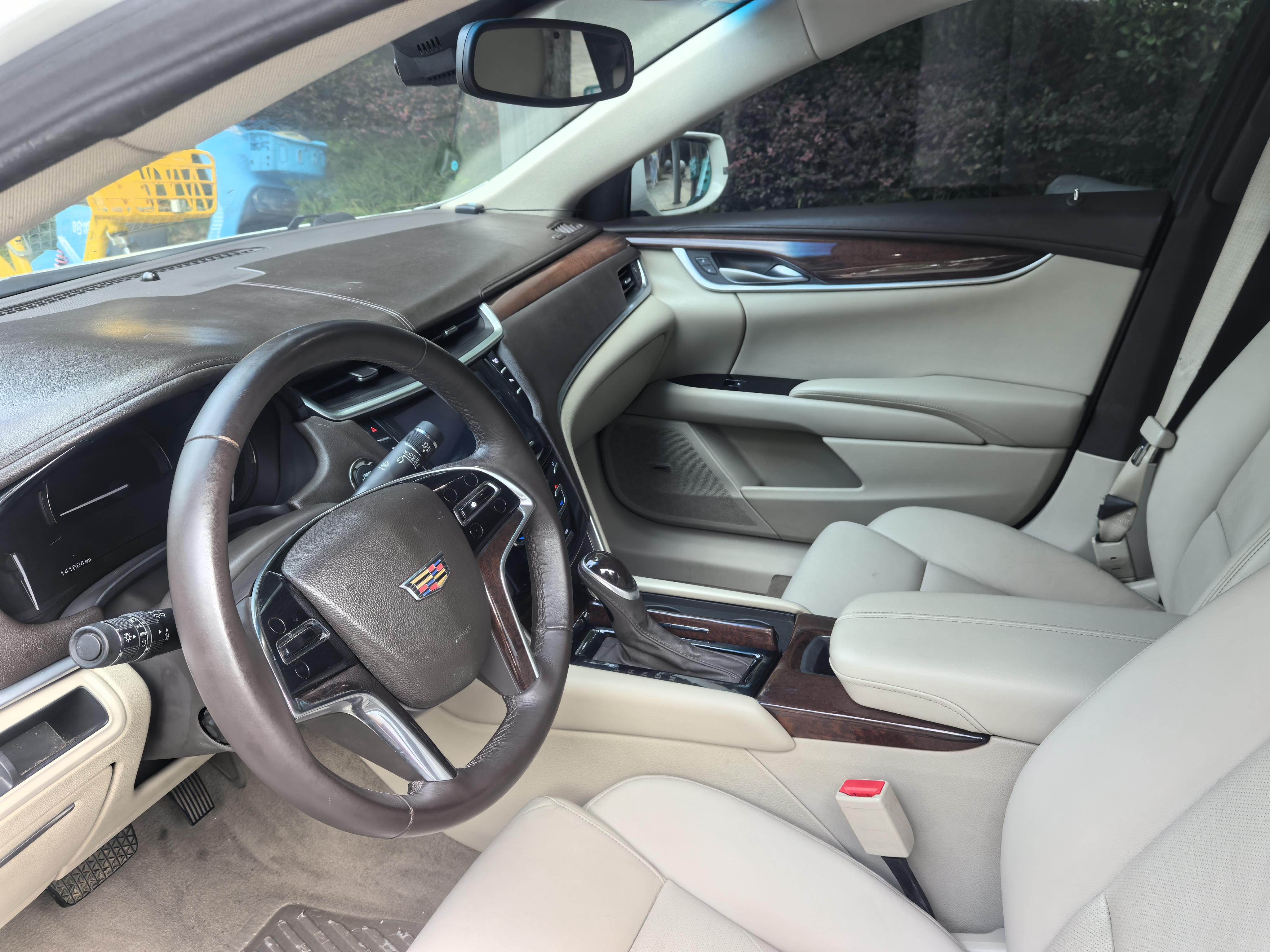 Cadillac XTS 2017 thumb 5