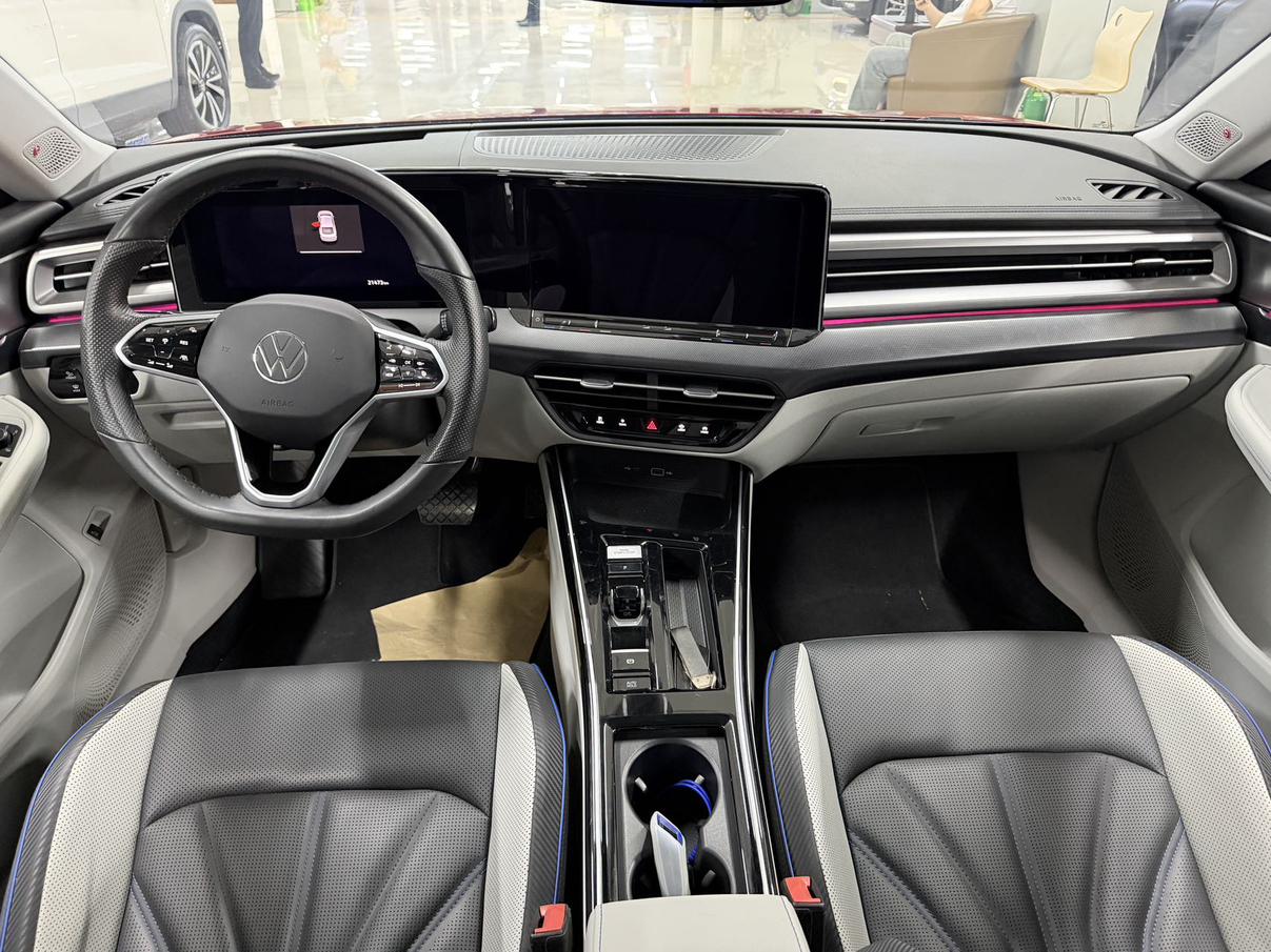 Volkswagen Lamando 2022 thumb 9