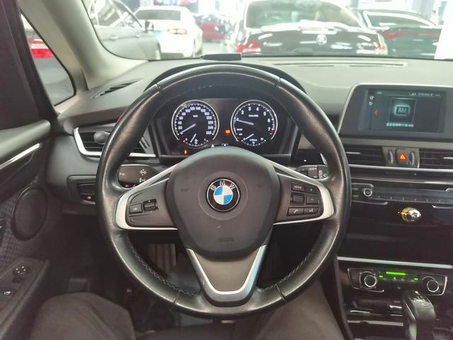 BMW 2 серии Active Tourer 2018 thumb 6