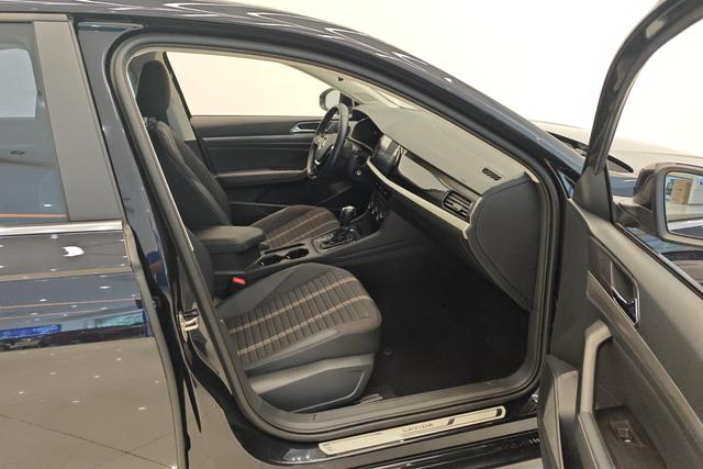 Volkswagen Lavida XR 2022 thumb 7