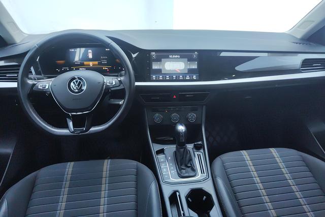 Volkswagen Lavida XR 2022 thumb 11