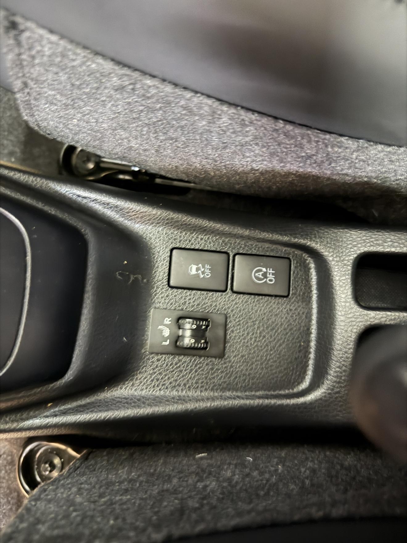 Toyota Yaris 2022 thumb 7